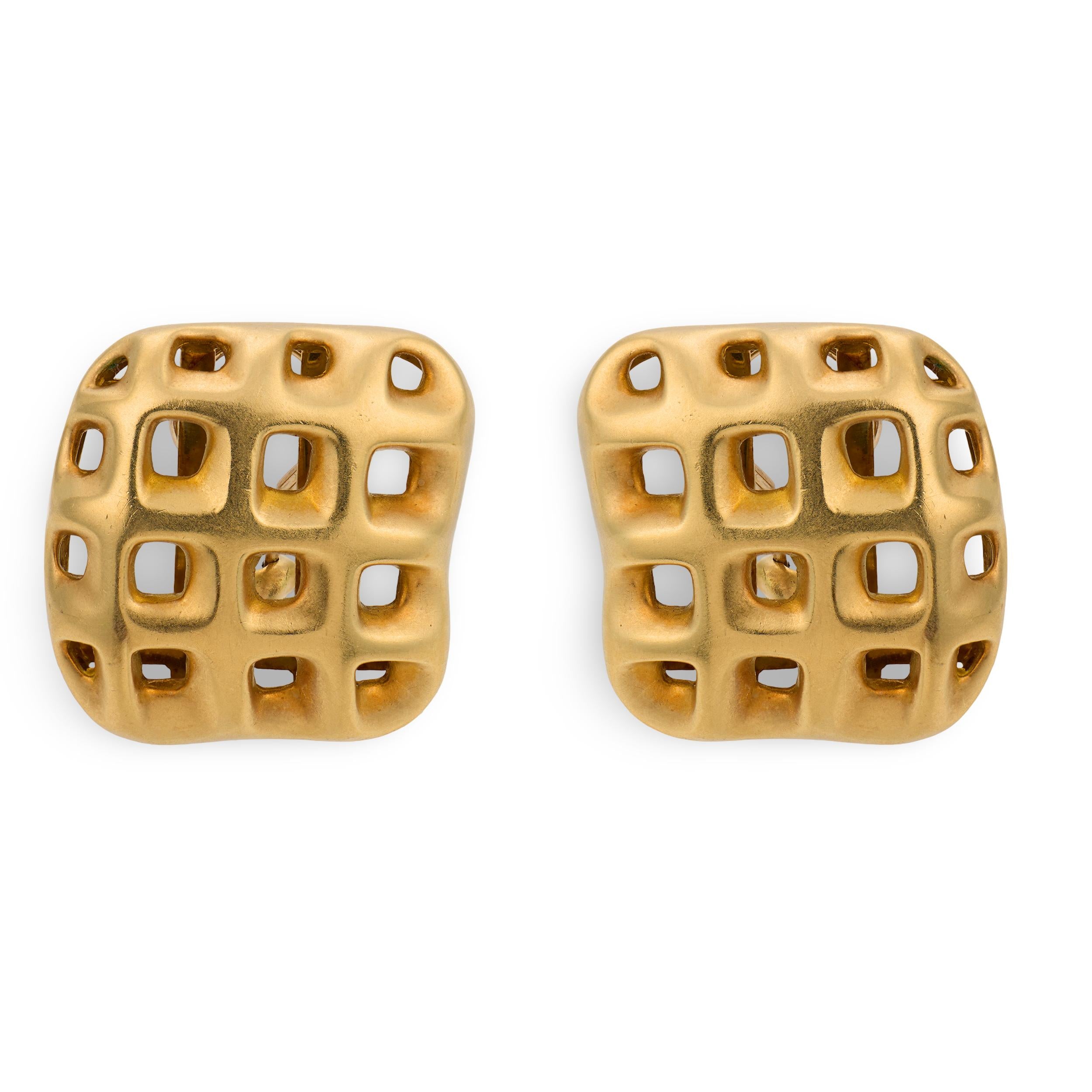 ANGELA CUMMINGS for TIFFANY & CO. Estate 18k Perforated Square Earrings