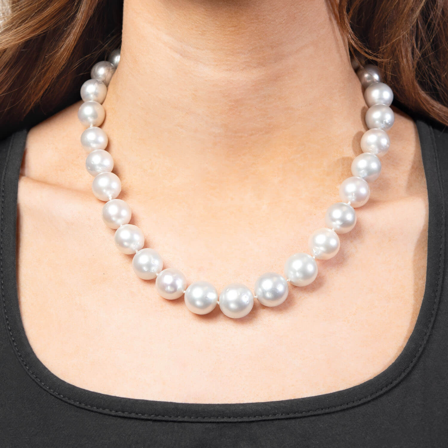 Estate 18k Pearl and Diamond Necklace 18"