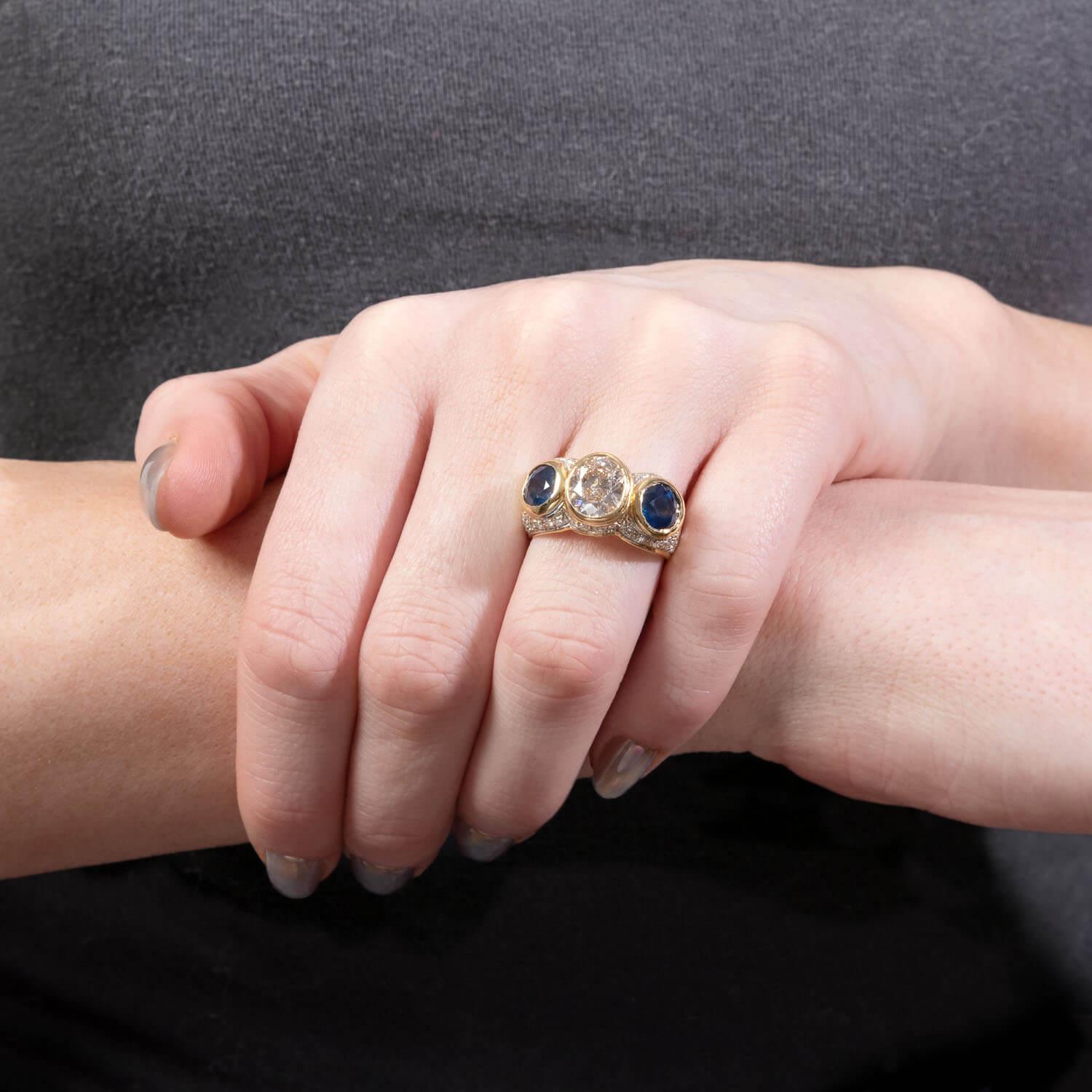 Vintage 18k Diamond and Sapphire Statement Ring
