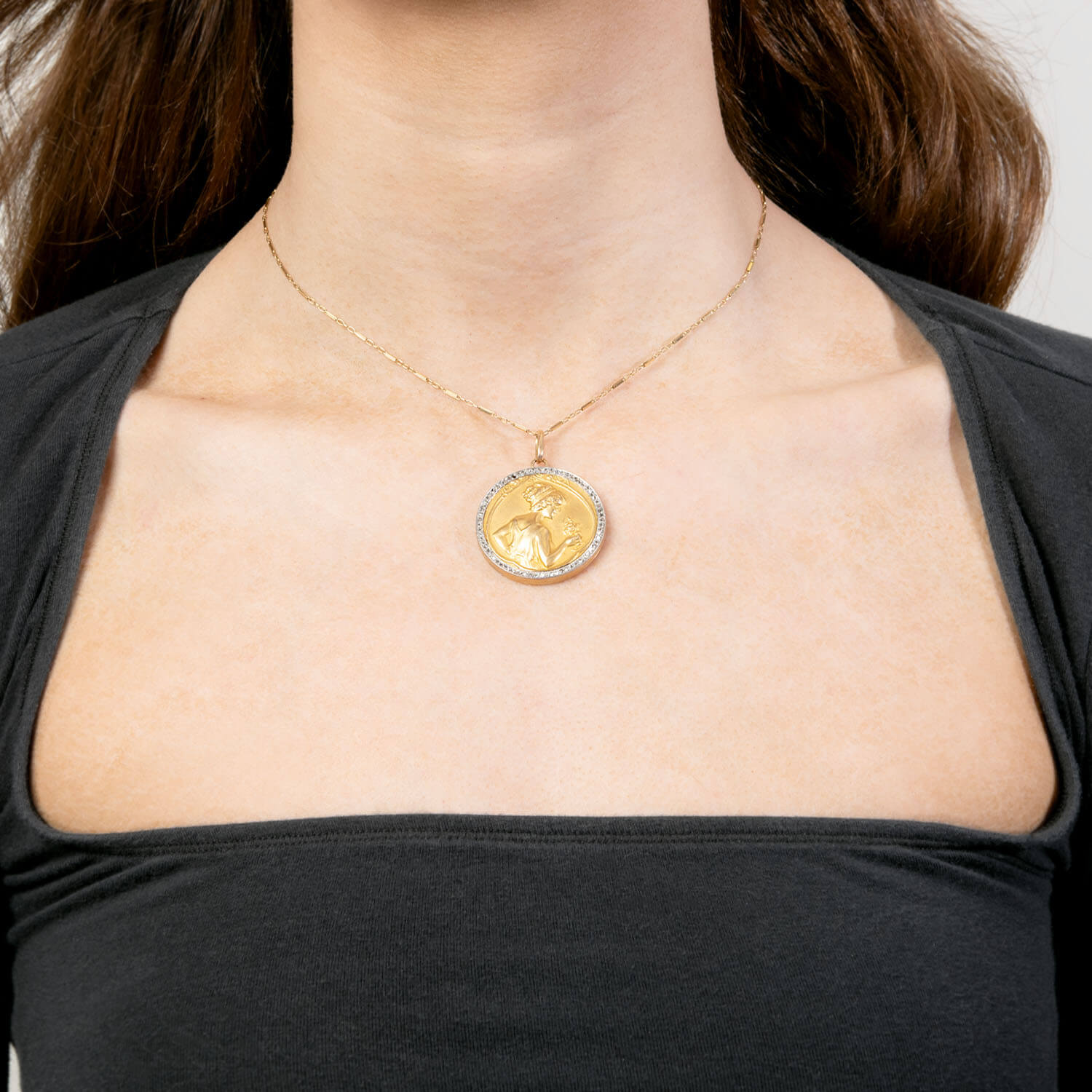 Art Nouveau 18k/Platinum Diamond Repousse Goddess Locket