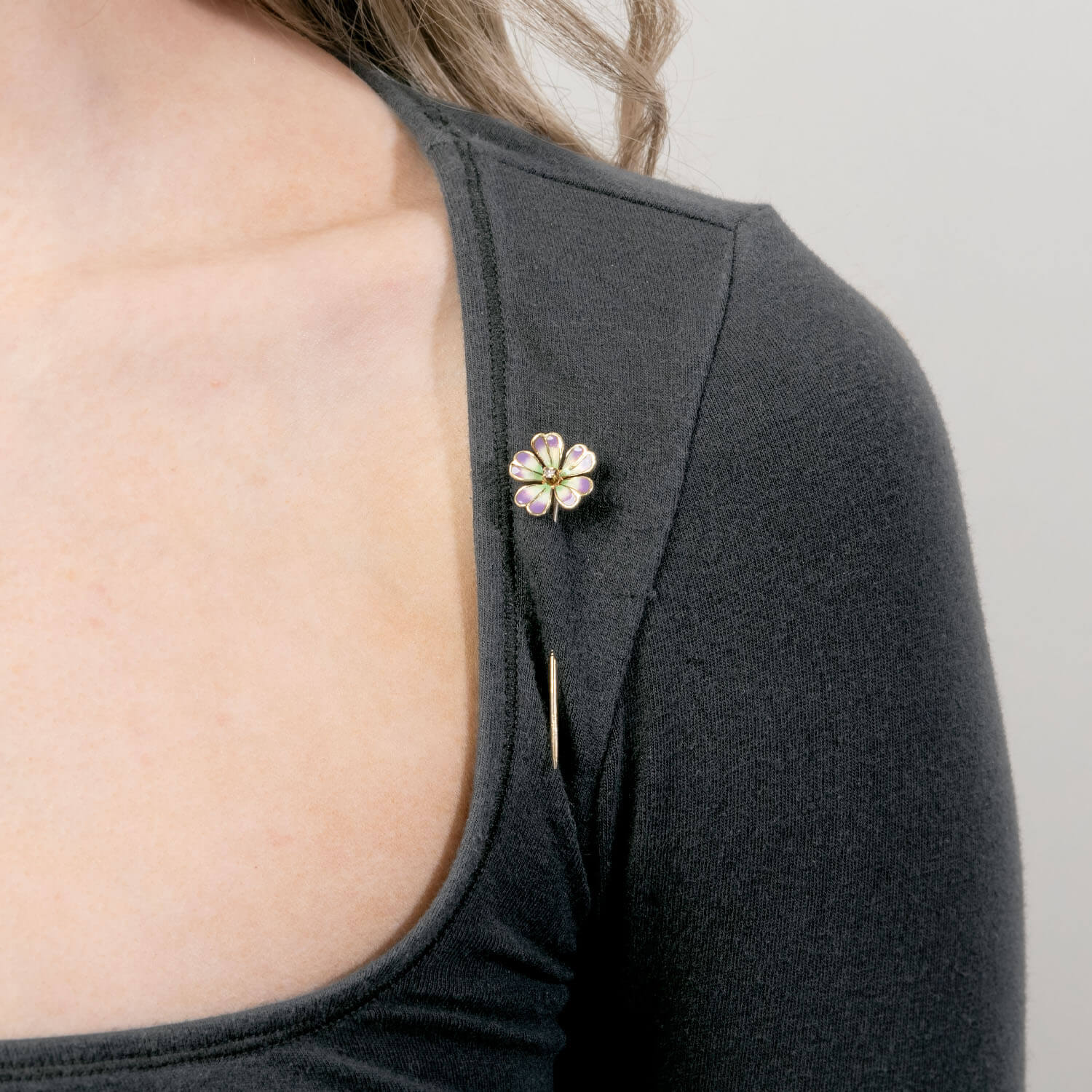 Art Nouveau 14k Diamond and Enamel Flower Stickpin