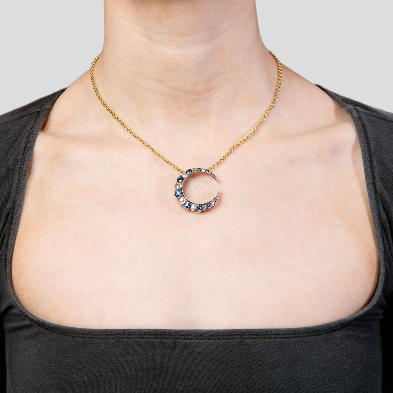Victorian 18k/Sterling No Heat Sapphire & Diamond Crescent Pendant Necklace