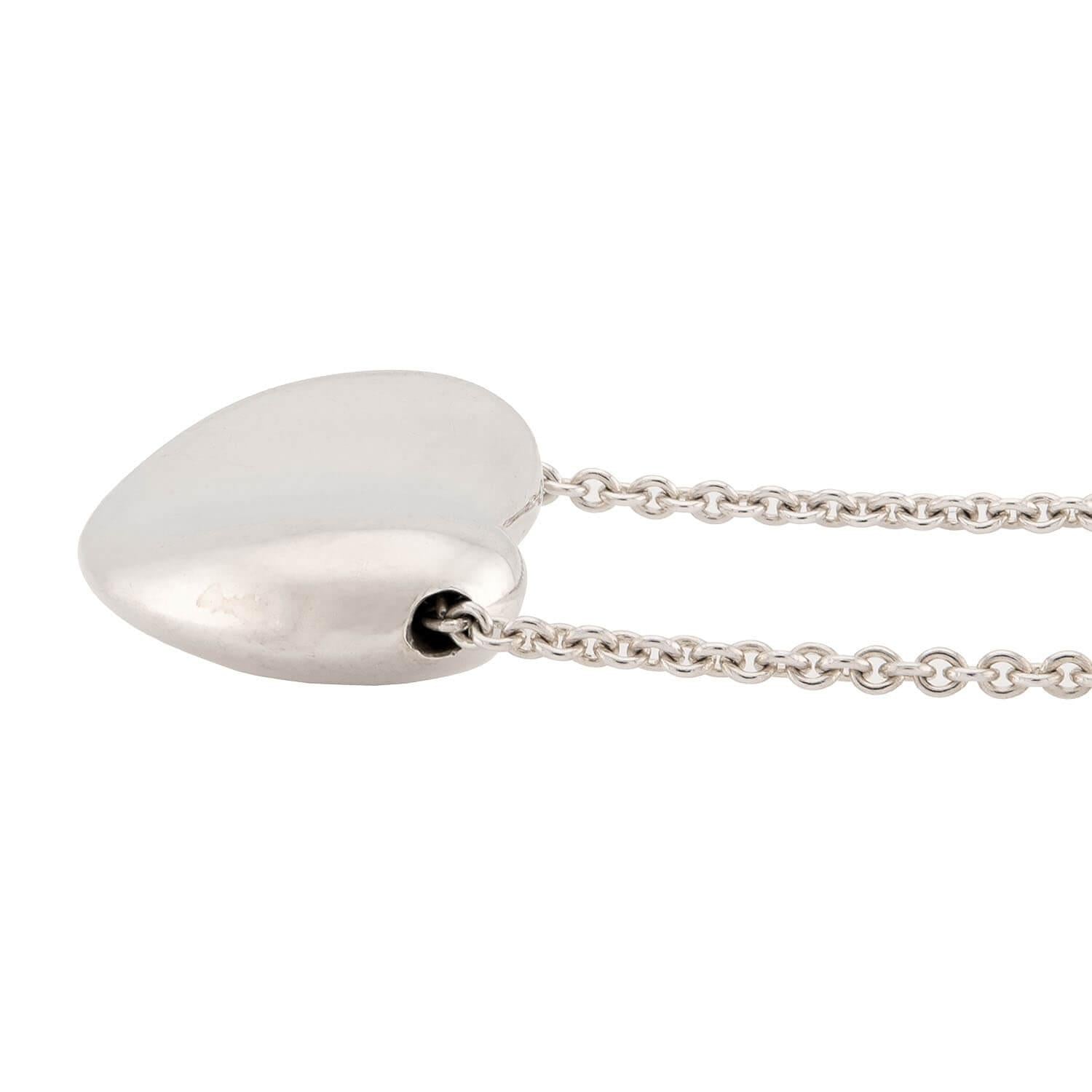 ELSA PERETTI for TIFFANY & CO. Estate Sterling Bean Necklace