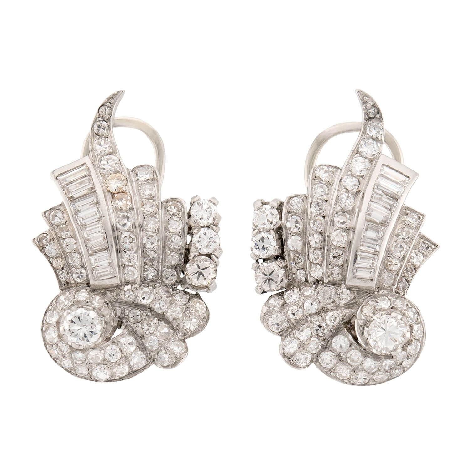 Retro Platinum Diamond Swirling-Motif Earrings