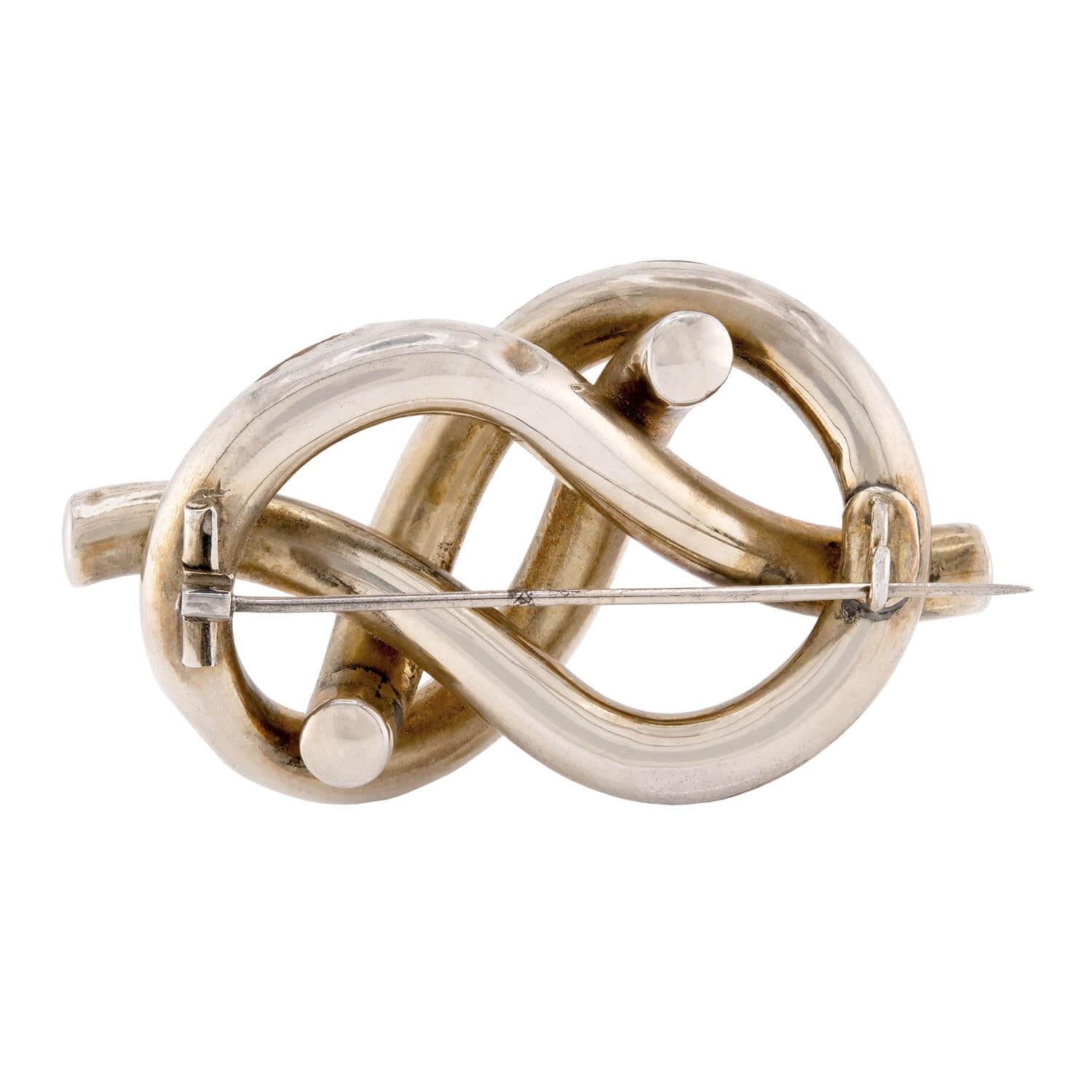 Victorian Sterling Silver Scottish Agate Knot-Motif Brooch