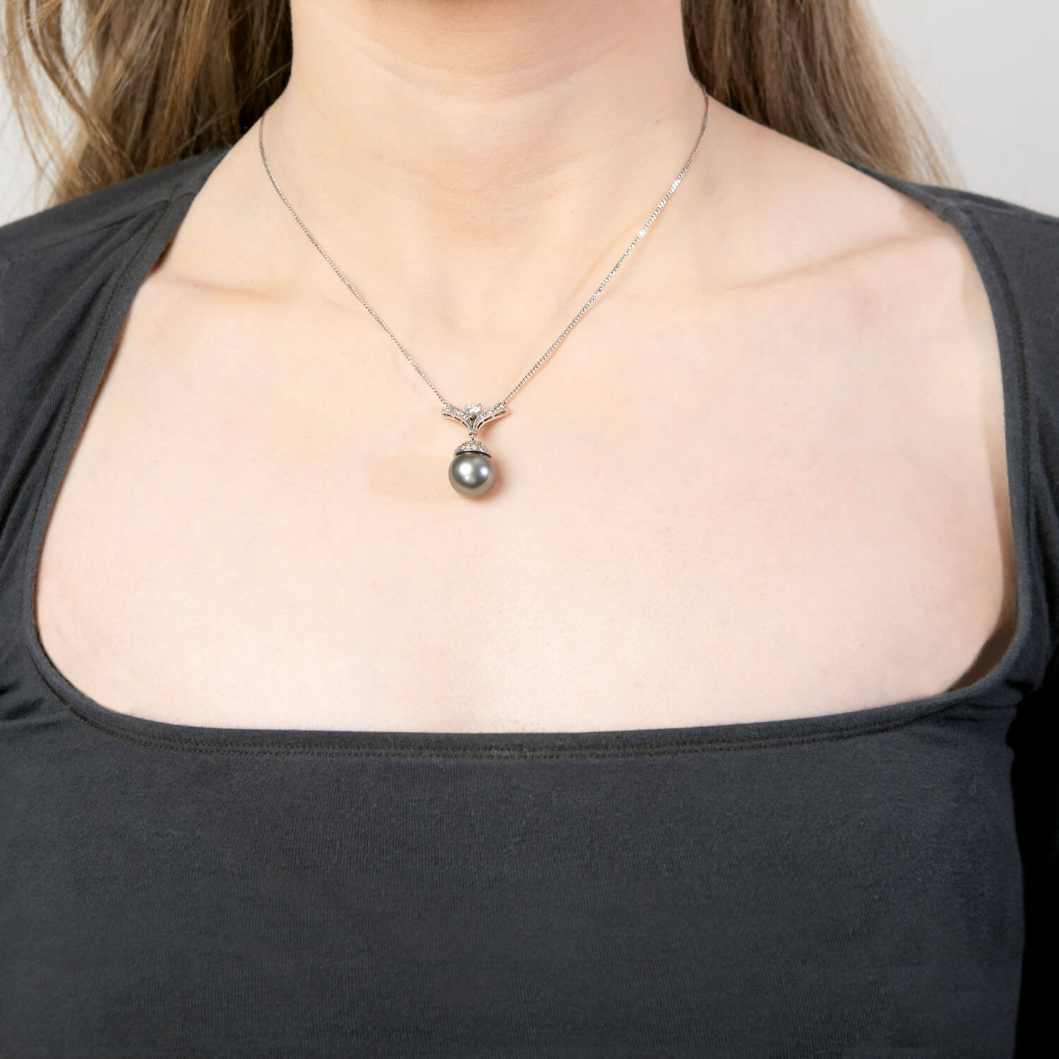 Estate 14k Tahitian Pearl & Diamond Pendant Necklace