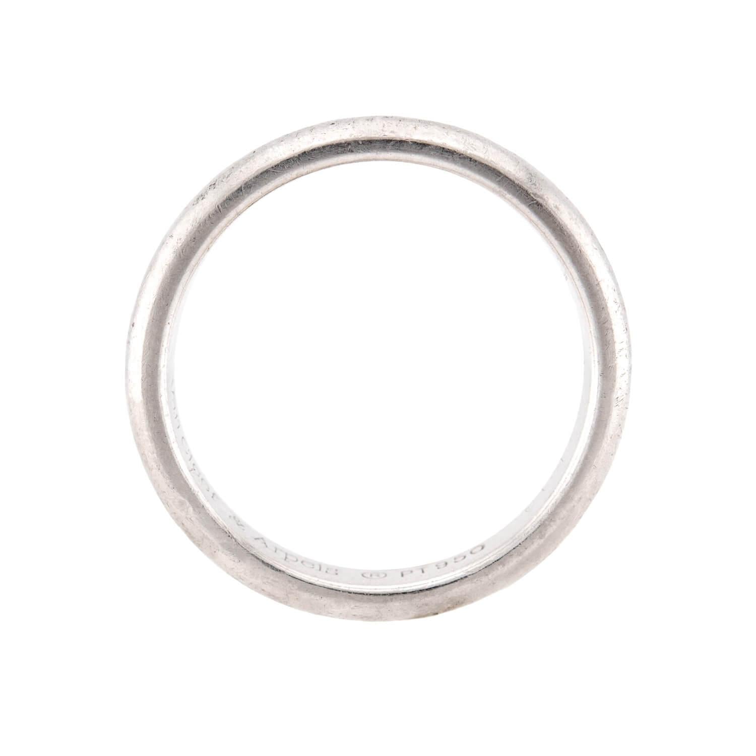 VAN CLEEF & ARPELS Estate Platinum Wedding Band