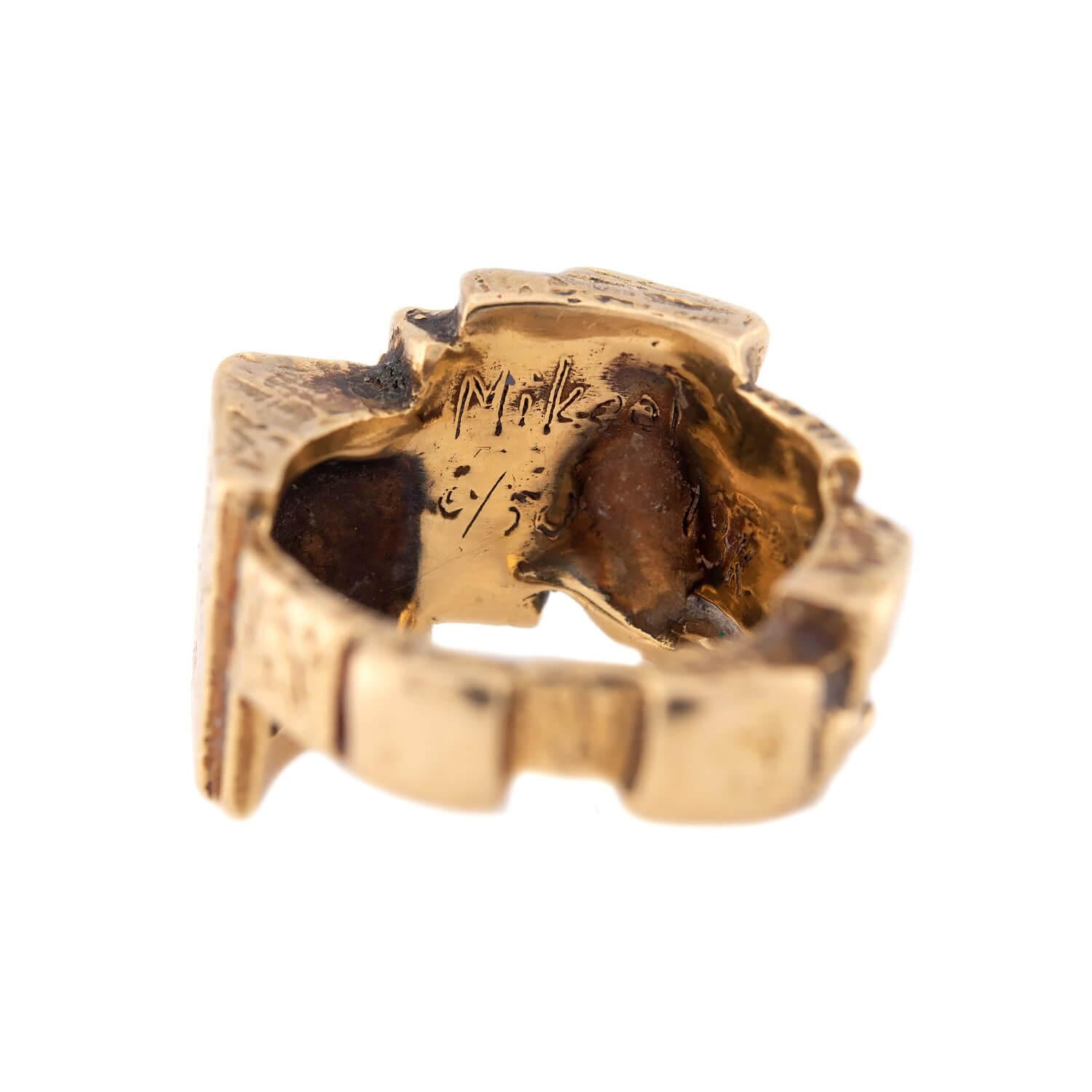 Estate 18k Brutalist Man-Motif Ring