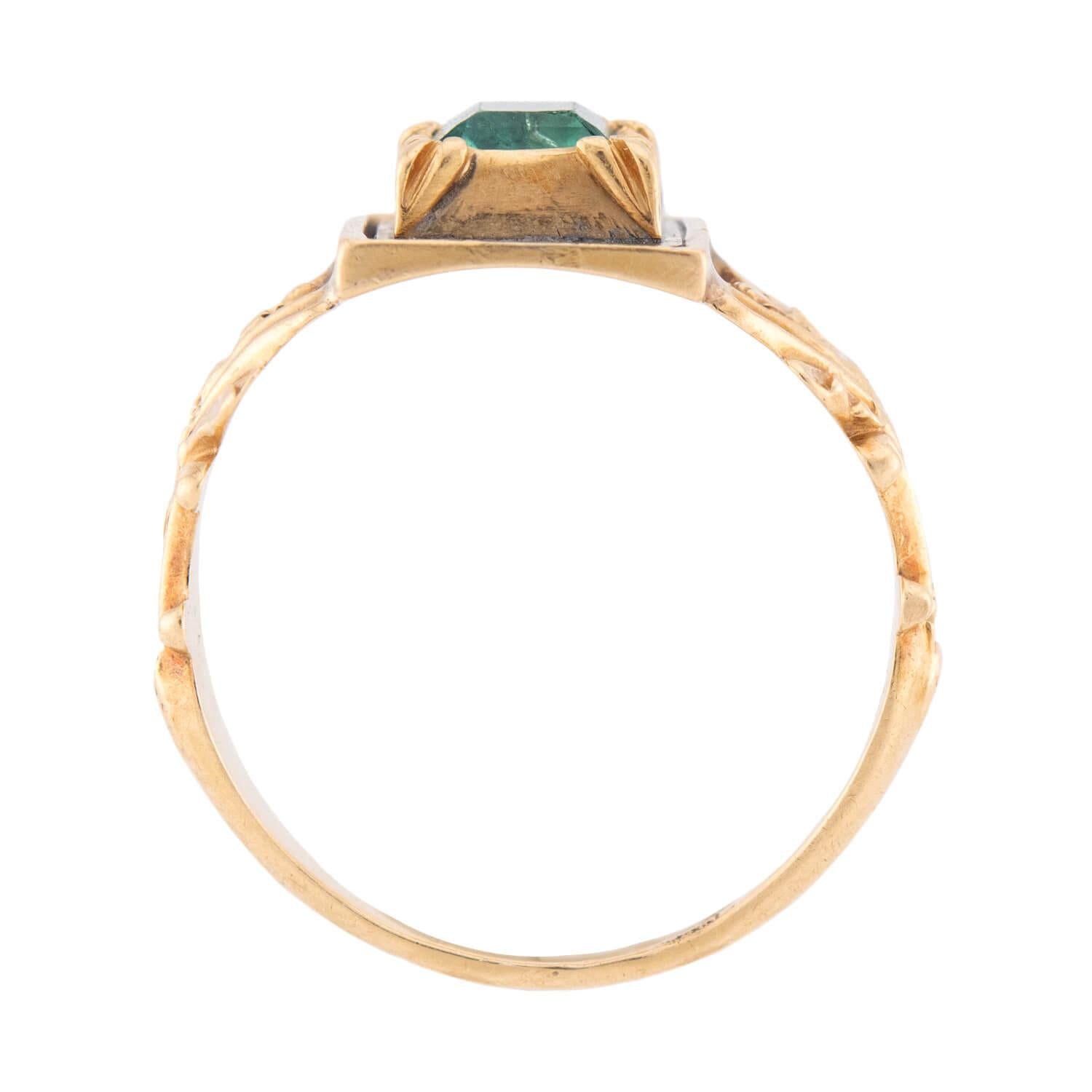 Georgian 18k Emerald Ring