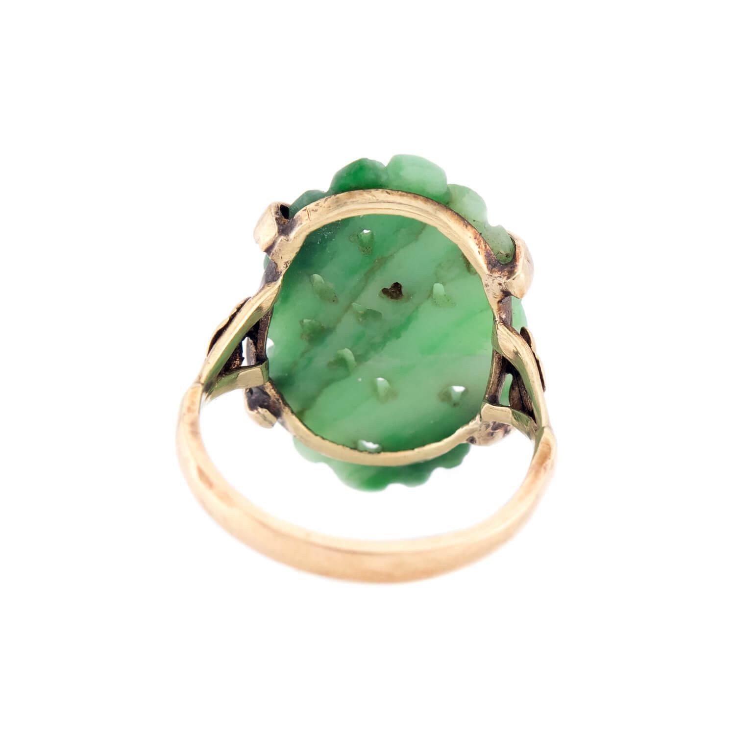 Art Nouveau 14k Carved Jade Ring
