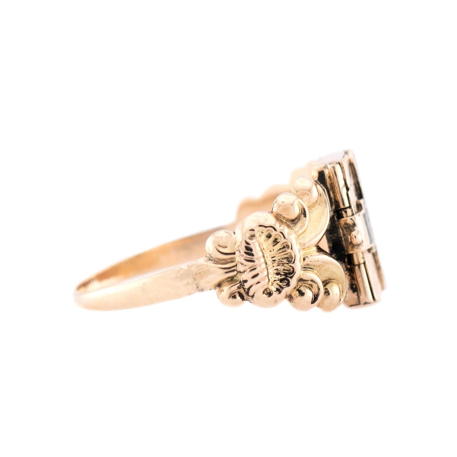 Georgian 18k Enamel Locket Ring