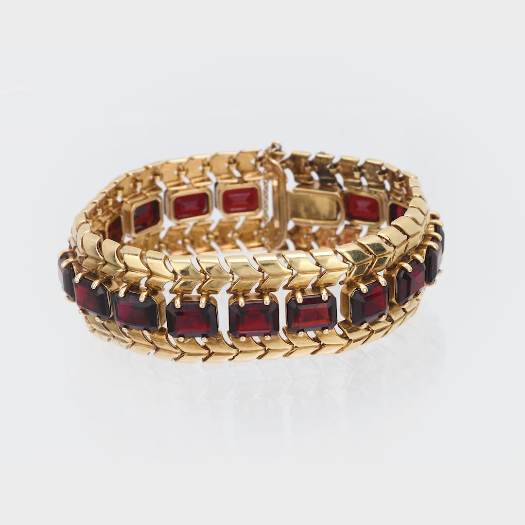 WORDLEY, ALLSOP, & BLISS Retro 14k Garnet Bracelet