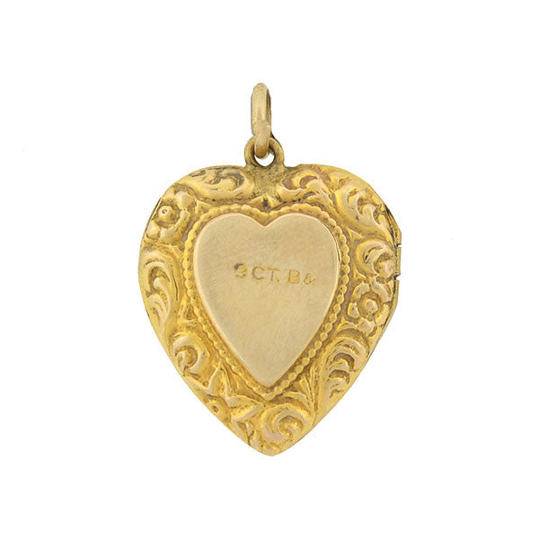 Late Victorian 9kt Gold Repousse Heart Locket