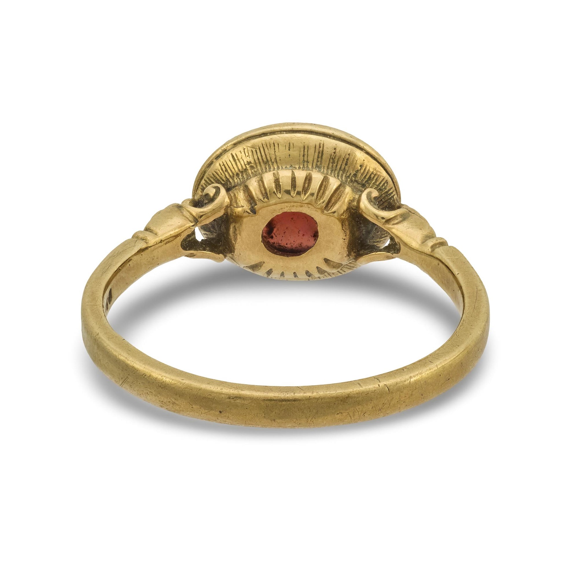 Art Deco English 9k Garnet Ring
