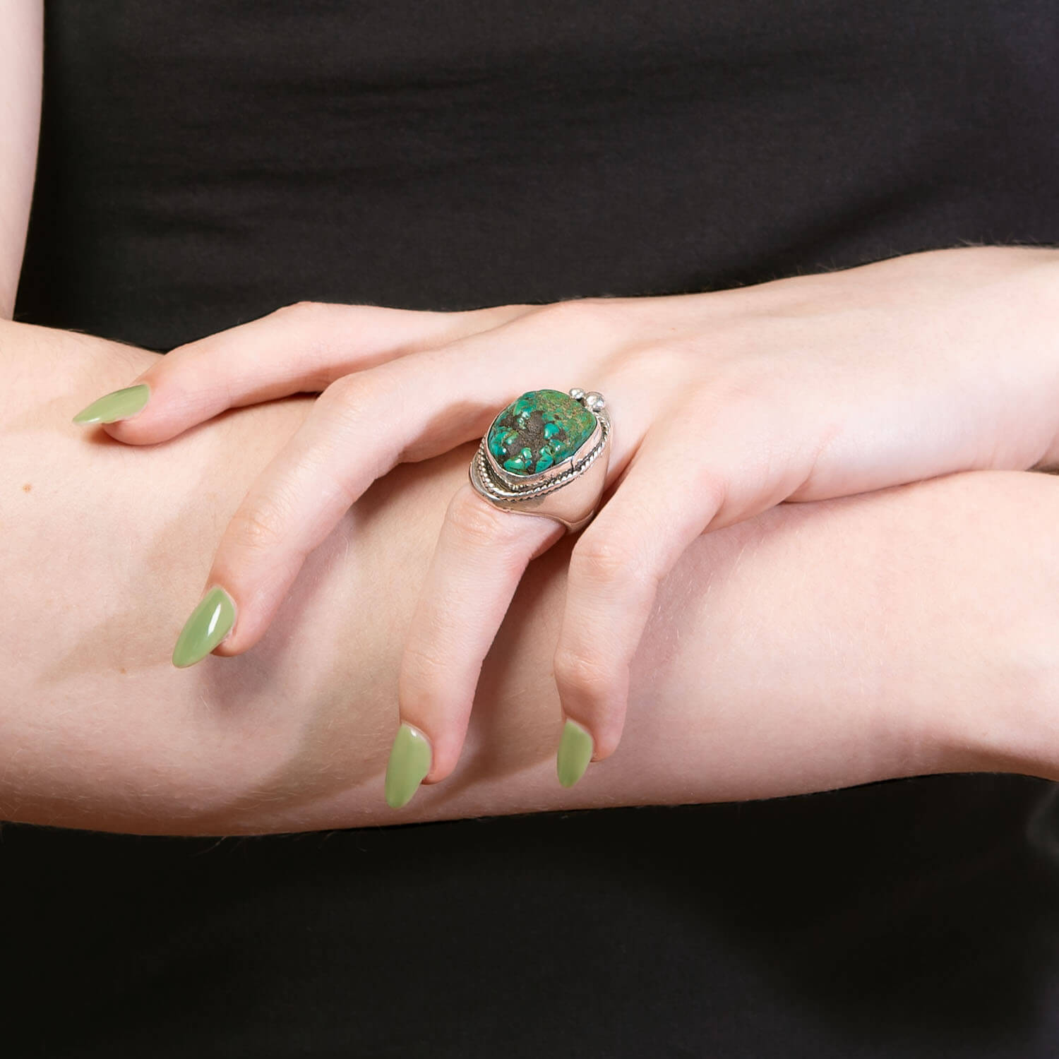 Vintage Sterling Silver Native American Turquoise Ring