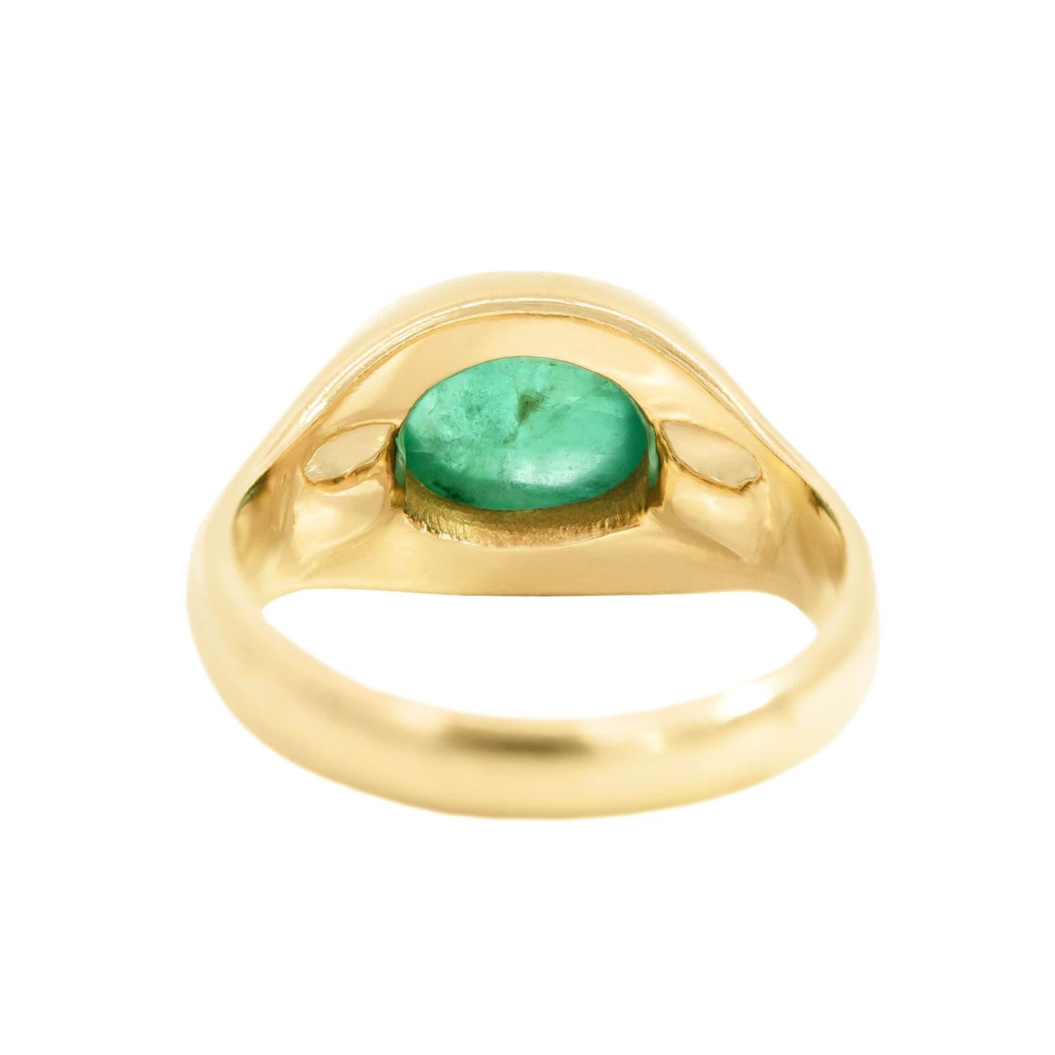 Estate 14k Sapphire and Emerald Cabochon Flush Mount Ring