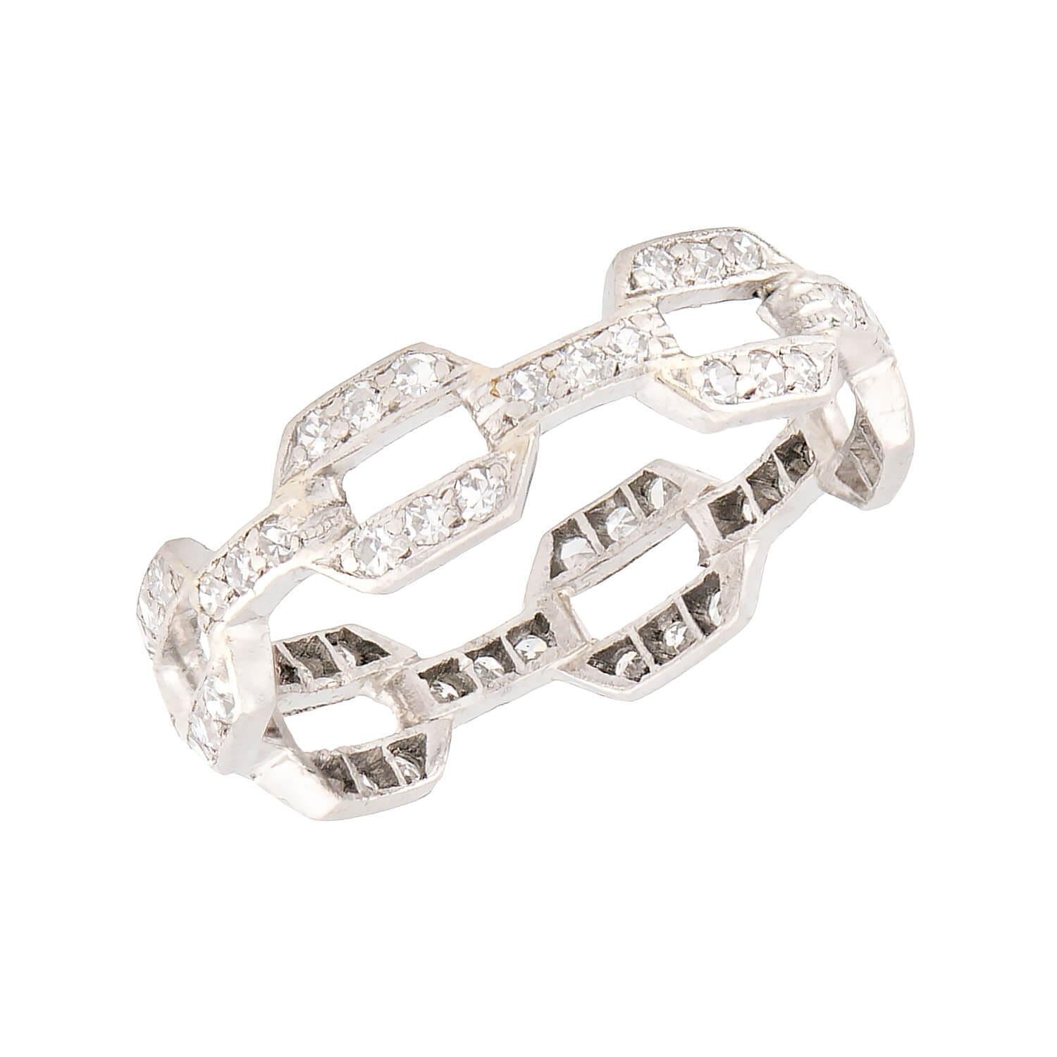 Estate Platinum Diamond Chain Link Ring