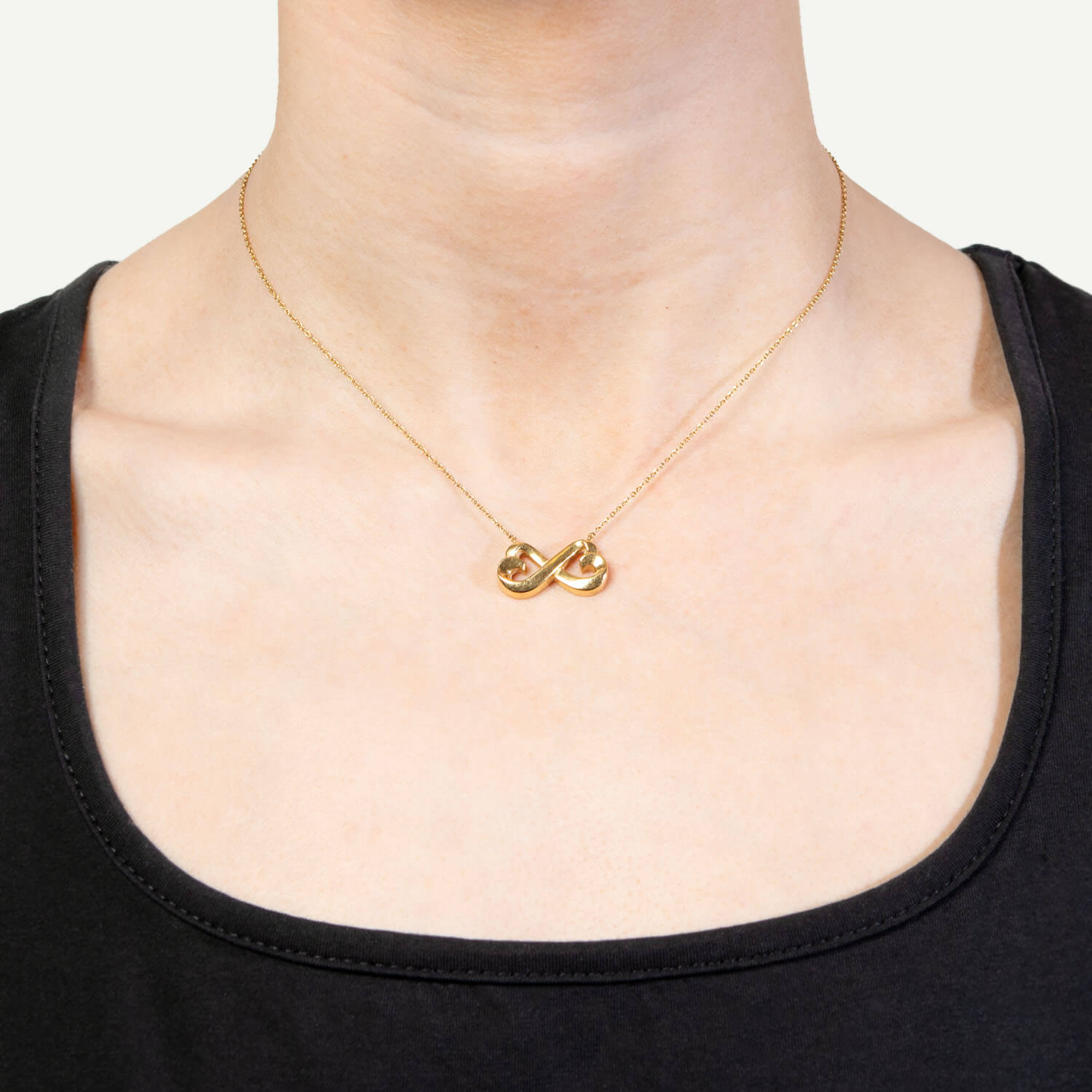 PALOMA PICASSO FOR TIFFANY & CO. Estate 18k Interlocking Hearts Necklace