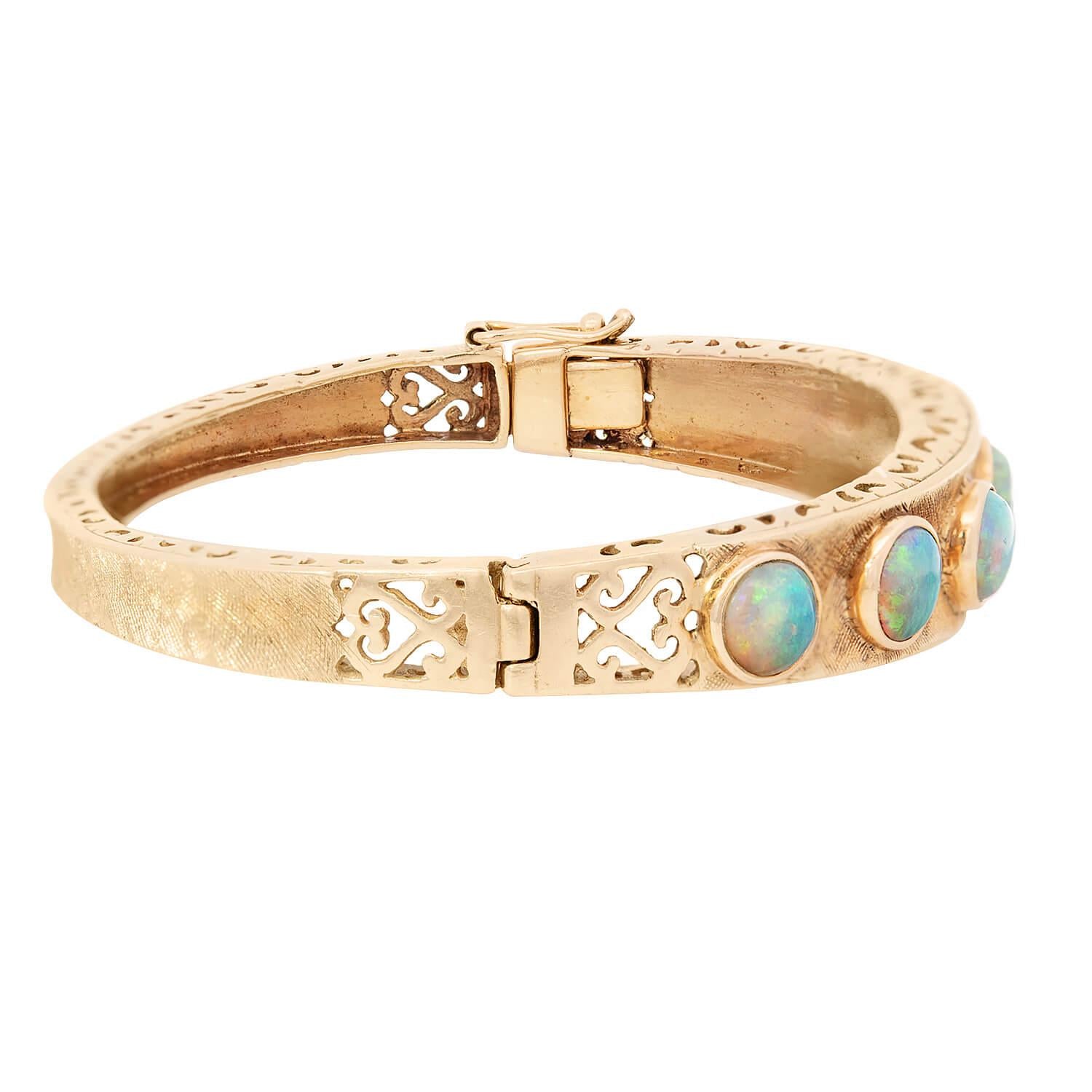 Retro 18k Opal Bangle