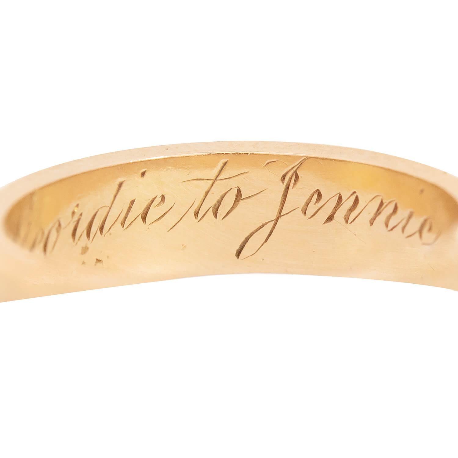 Victorian 18k Wedding Band