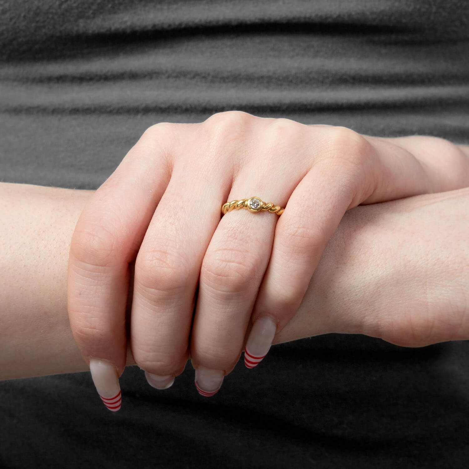 TIFFANY & CO. Estate 18k Diamond Ring