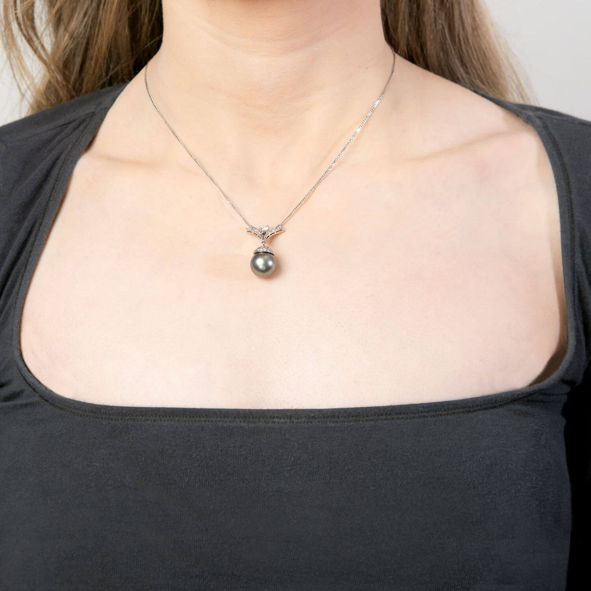 Estate 14k Tahitian Pearl & Diamond Pendant Necklace