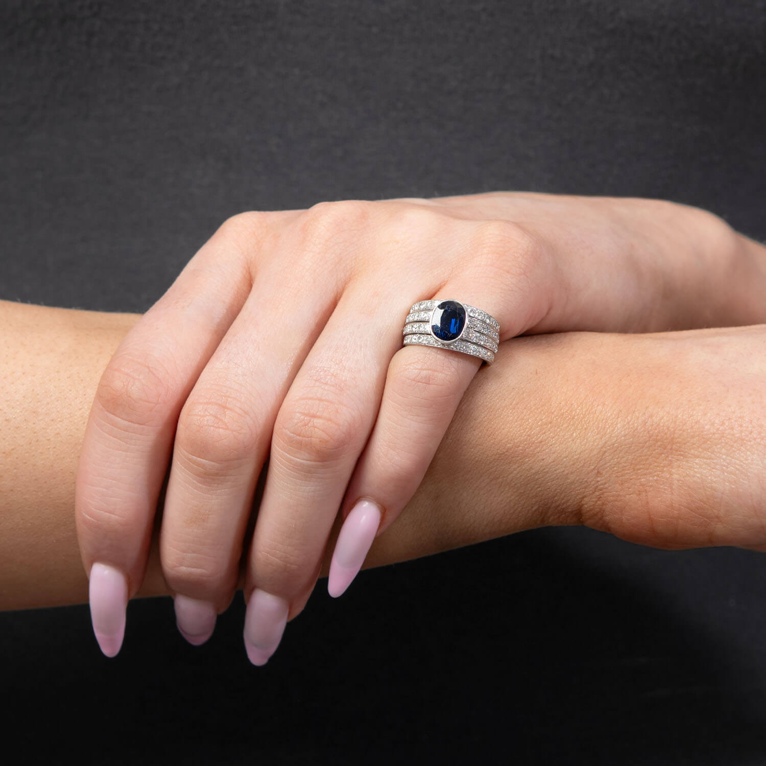 Estate 18k Sapphire & Diamond Ring