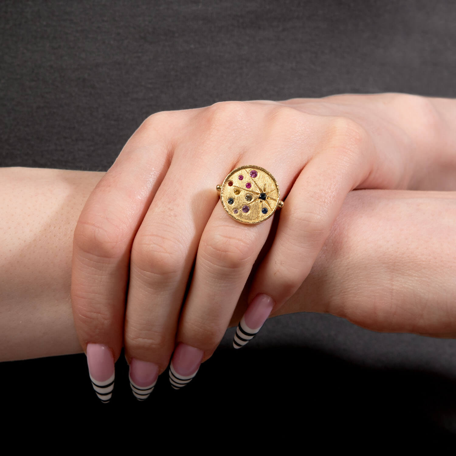 PENNY PREVILLE Estate 18k Sapphire "Galaxy Duster" Ring