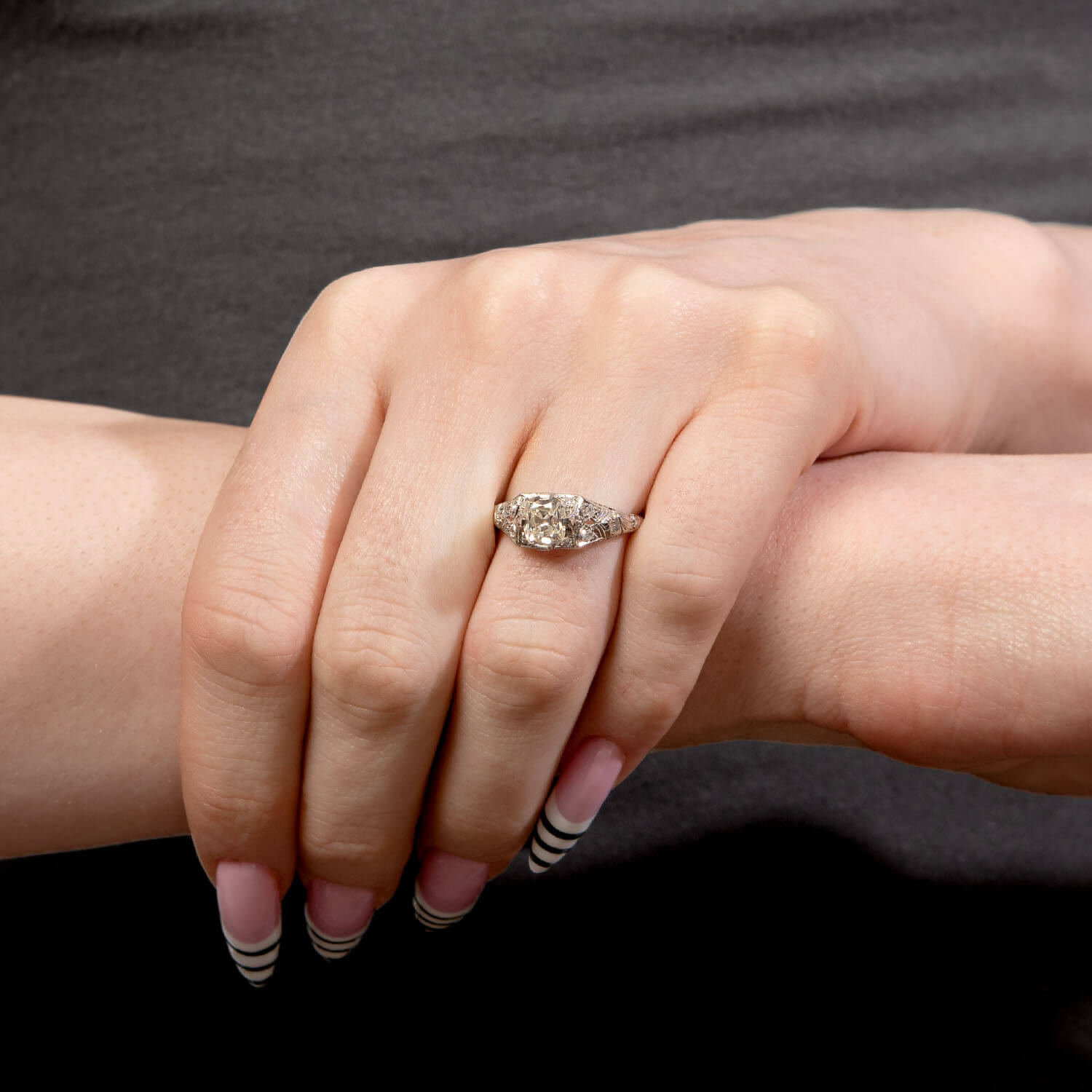 Art Deco Platinum GIA Diamond Engagement Ring 1.01ct