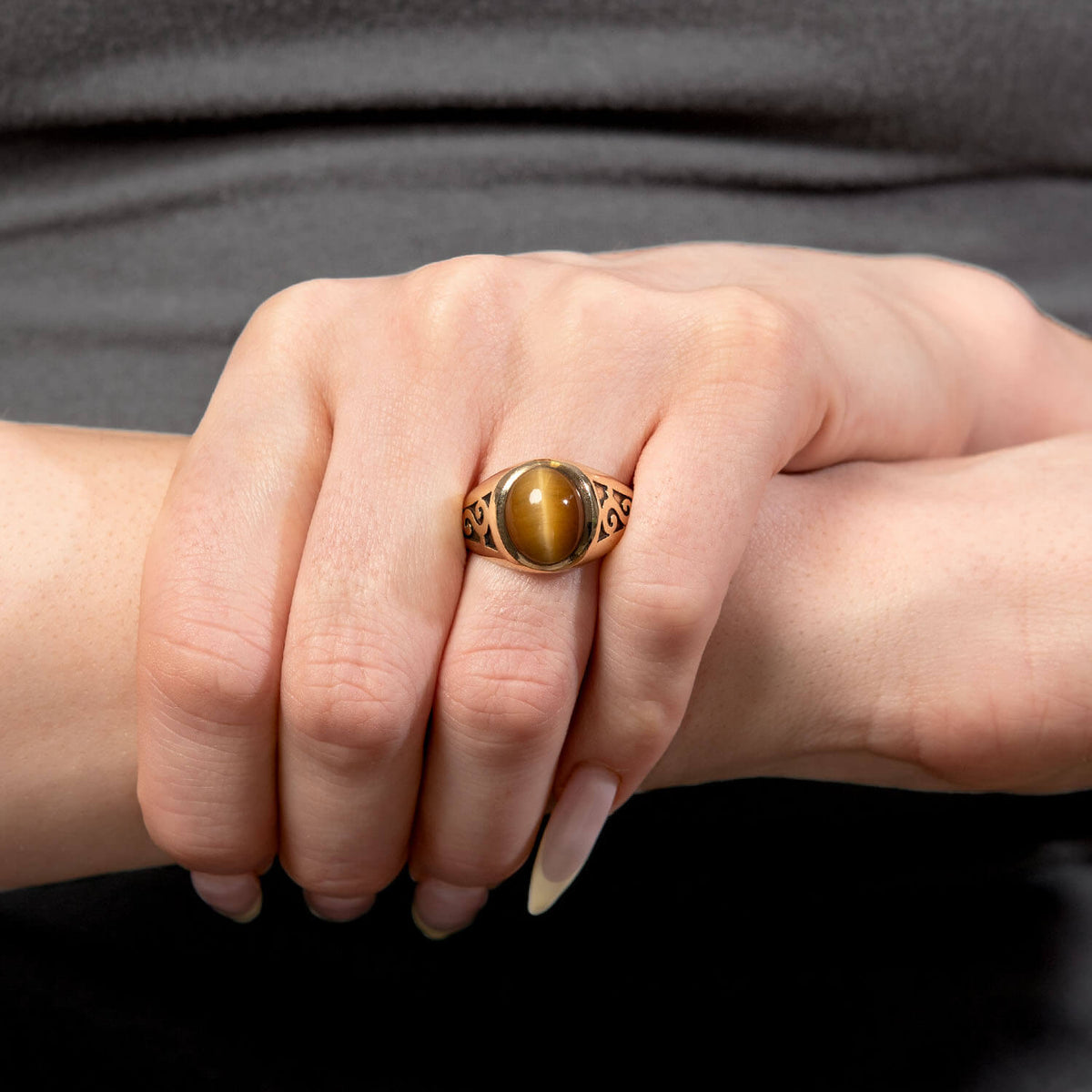 Art Nouveau 10k Cat's Eye Chrysoberyl Ring