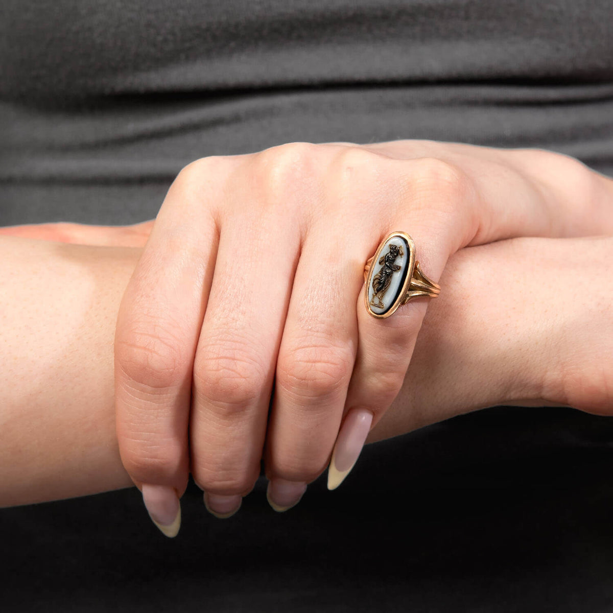 Victorian 14k Agate Cameo Ring