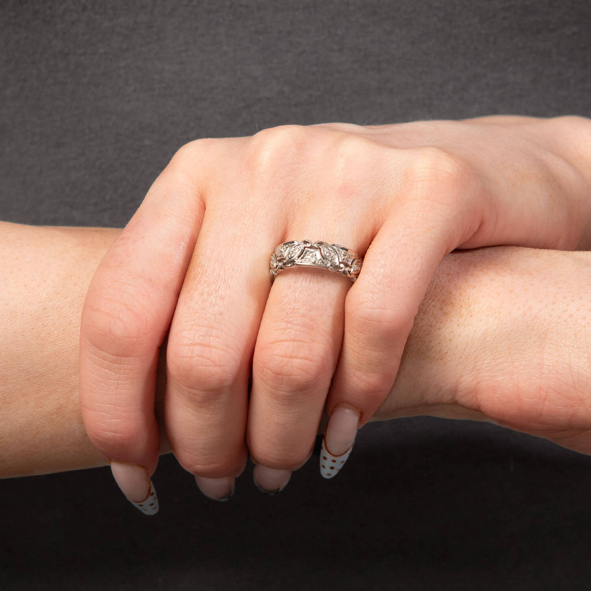 Art Deco Platinum Diamond Foliage-Motif Band