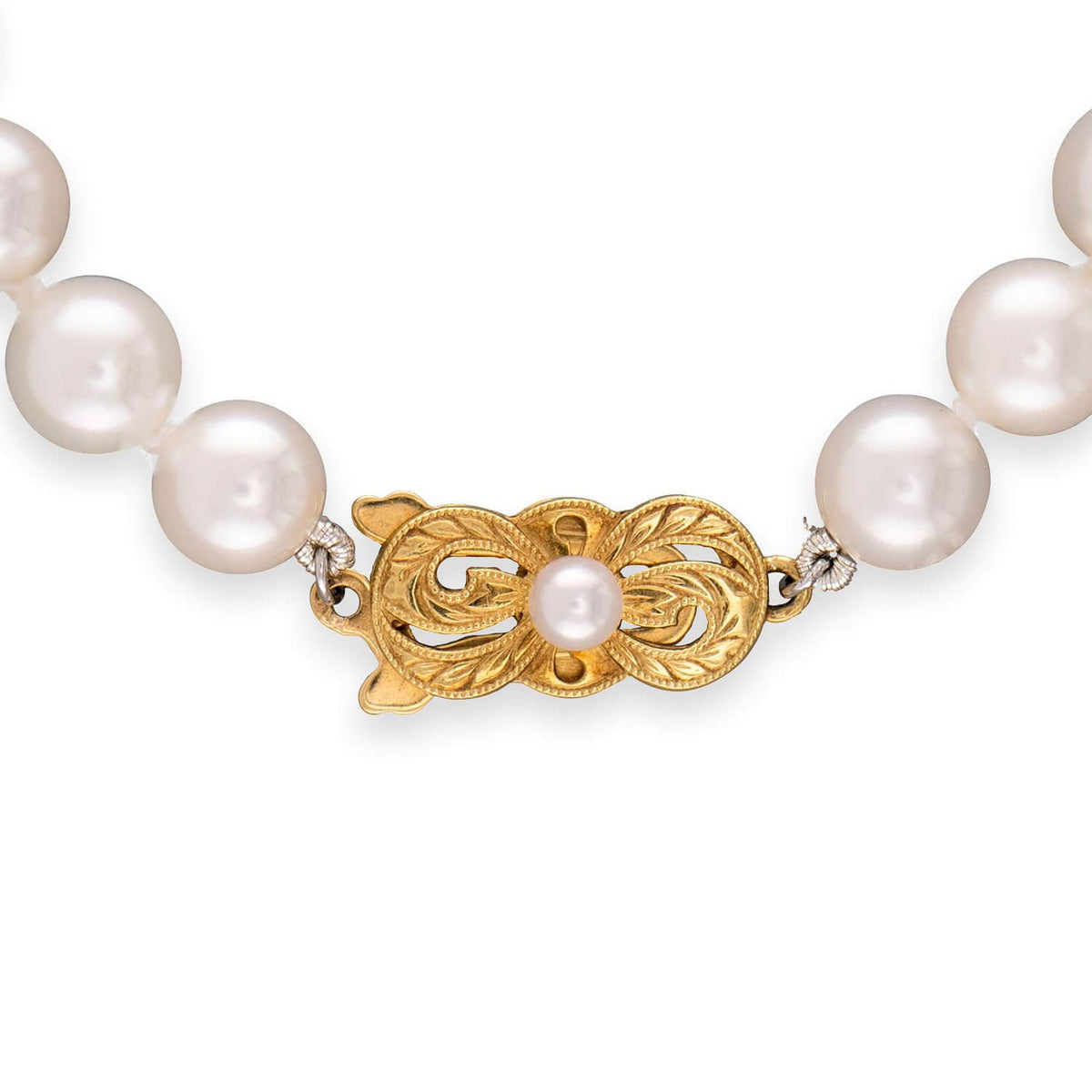 MIKIMOTO Estate Japanese 18k Pearl Necklace
