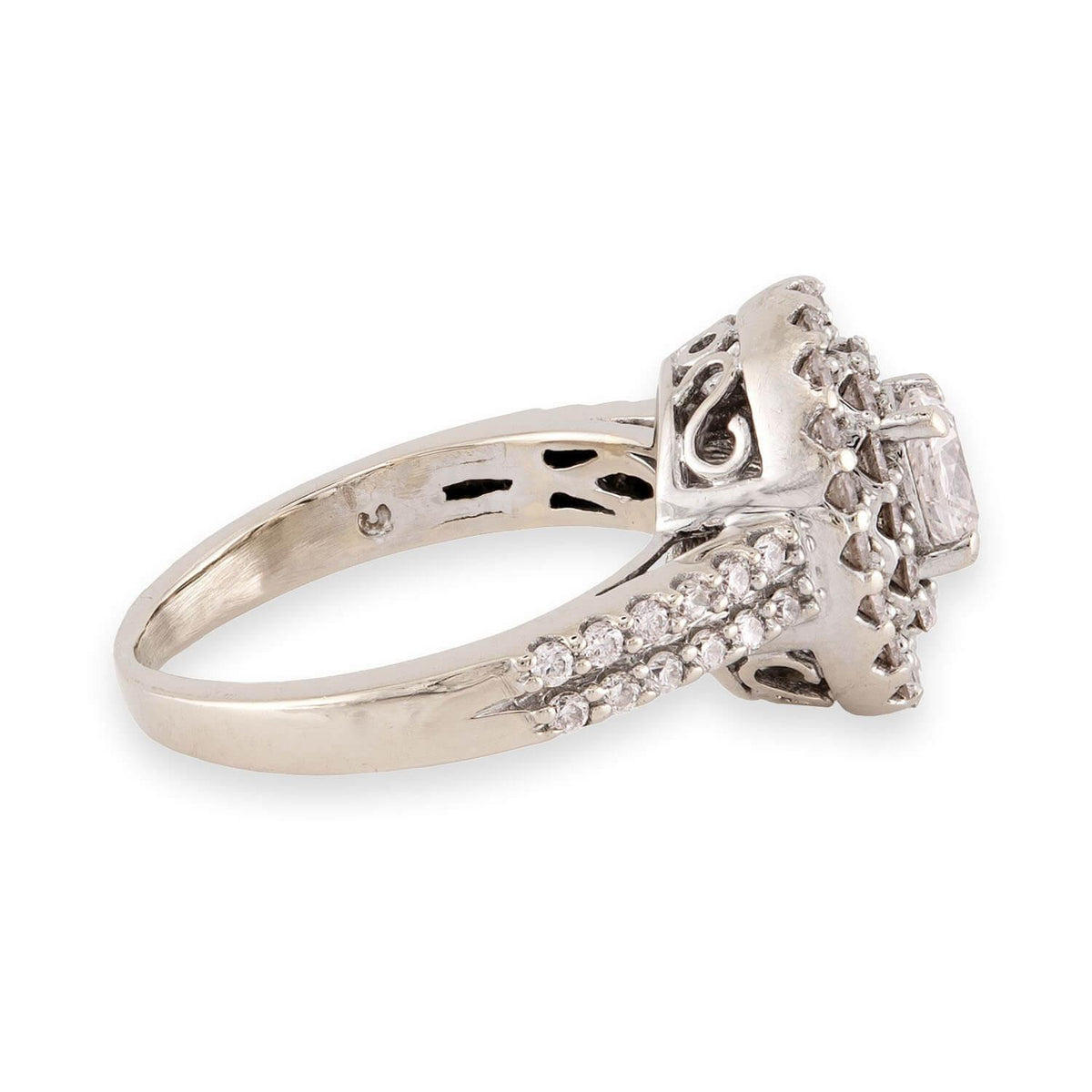 Estate 14k Diamond Halo Ring