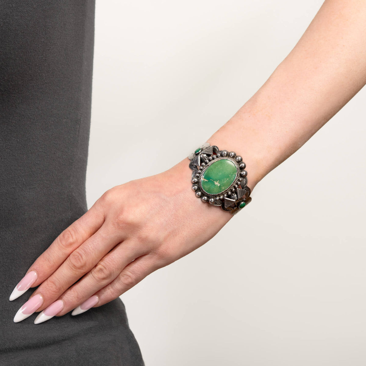 Vintage Native American Sterling Silver Turquoise Cuff