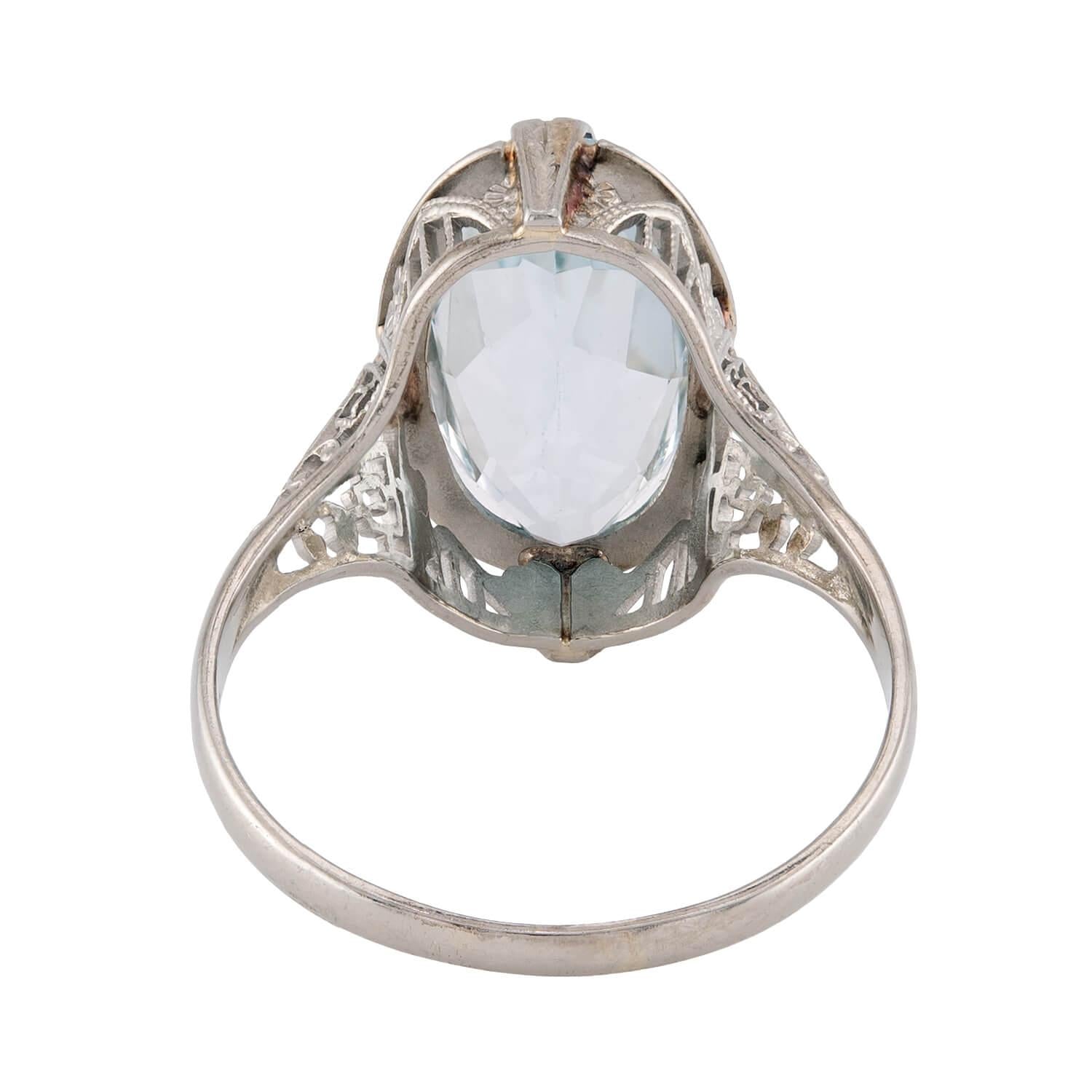 Art Deco 18k Aqua Navette Ring