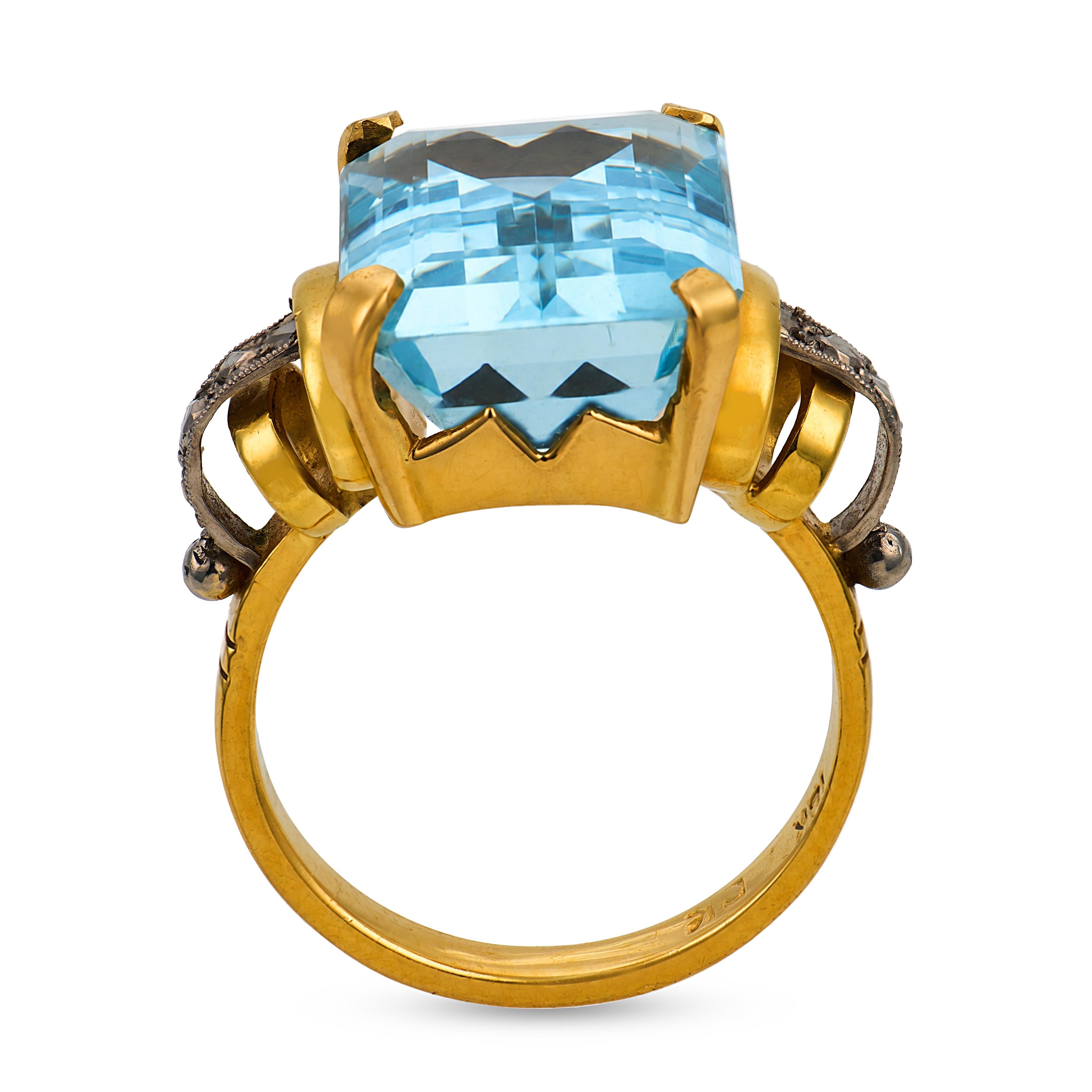 Retro 18k Aqua Ring