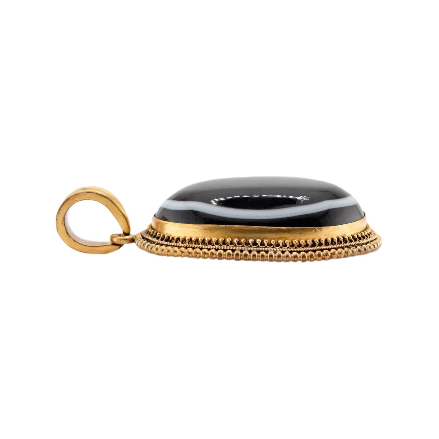 Victorian Gold-Fileld Banded Agate Pendant