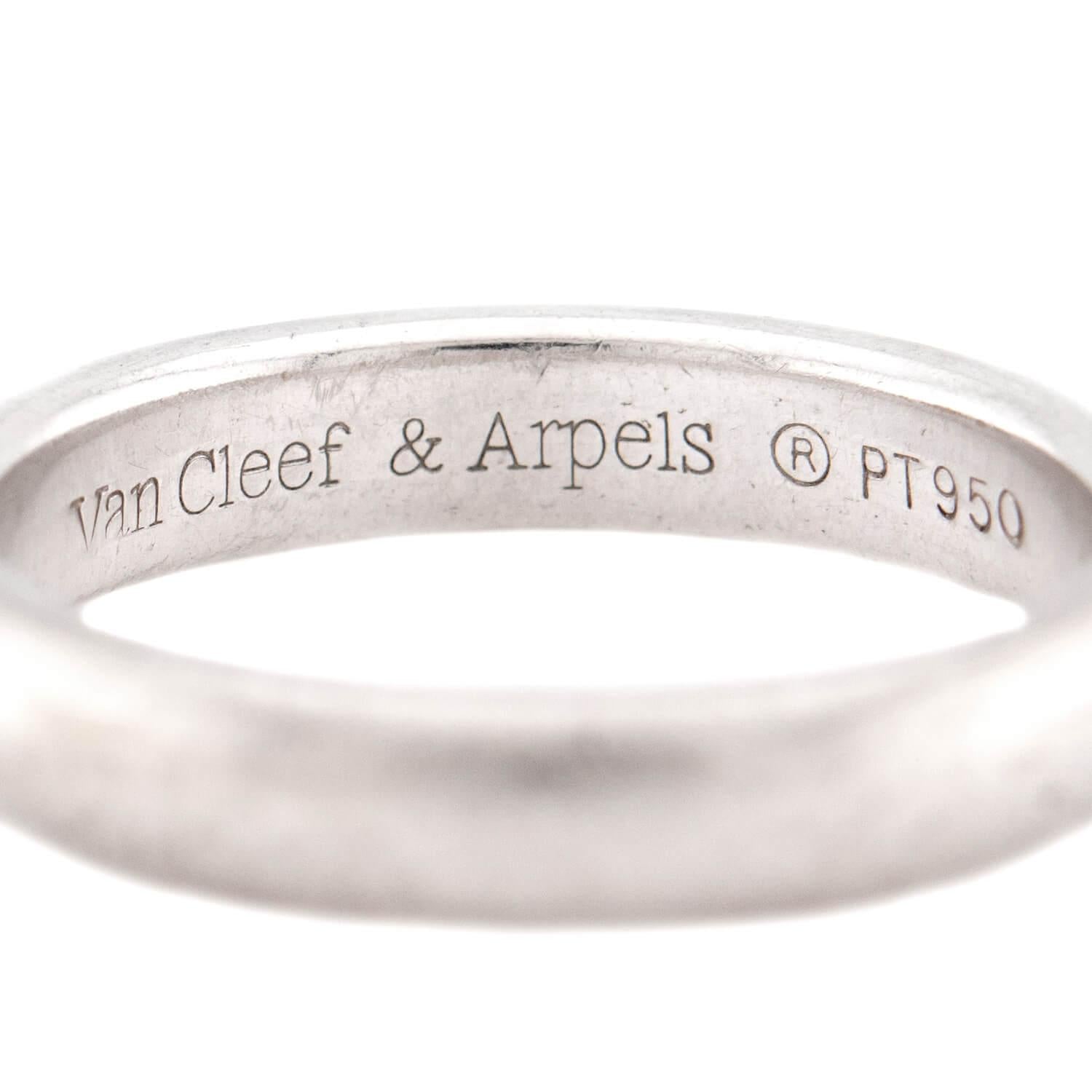 VAN CLEEF & ARPELS Estate Platinum Wedding Band