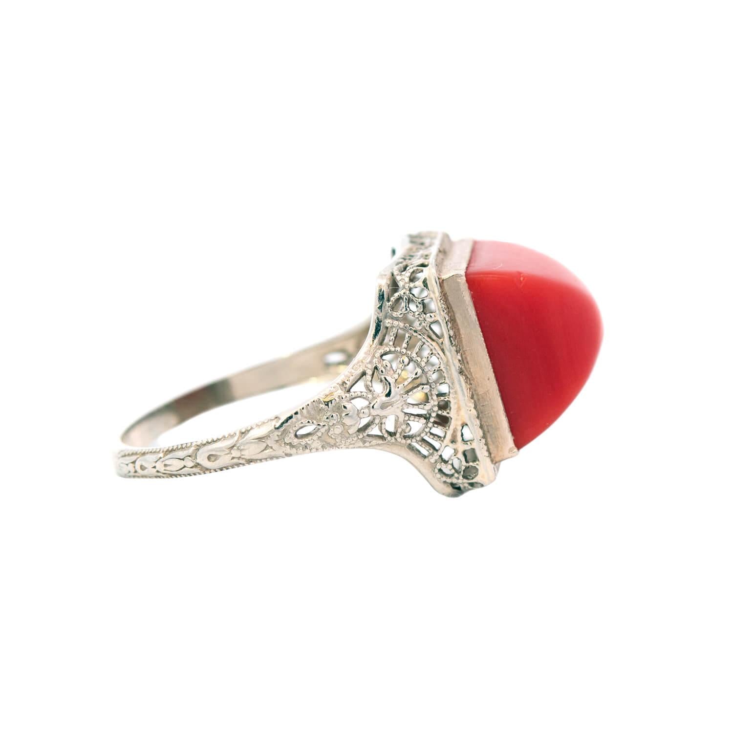 Art Deco 14k Coral Bullet Cabochon Ring