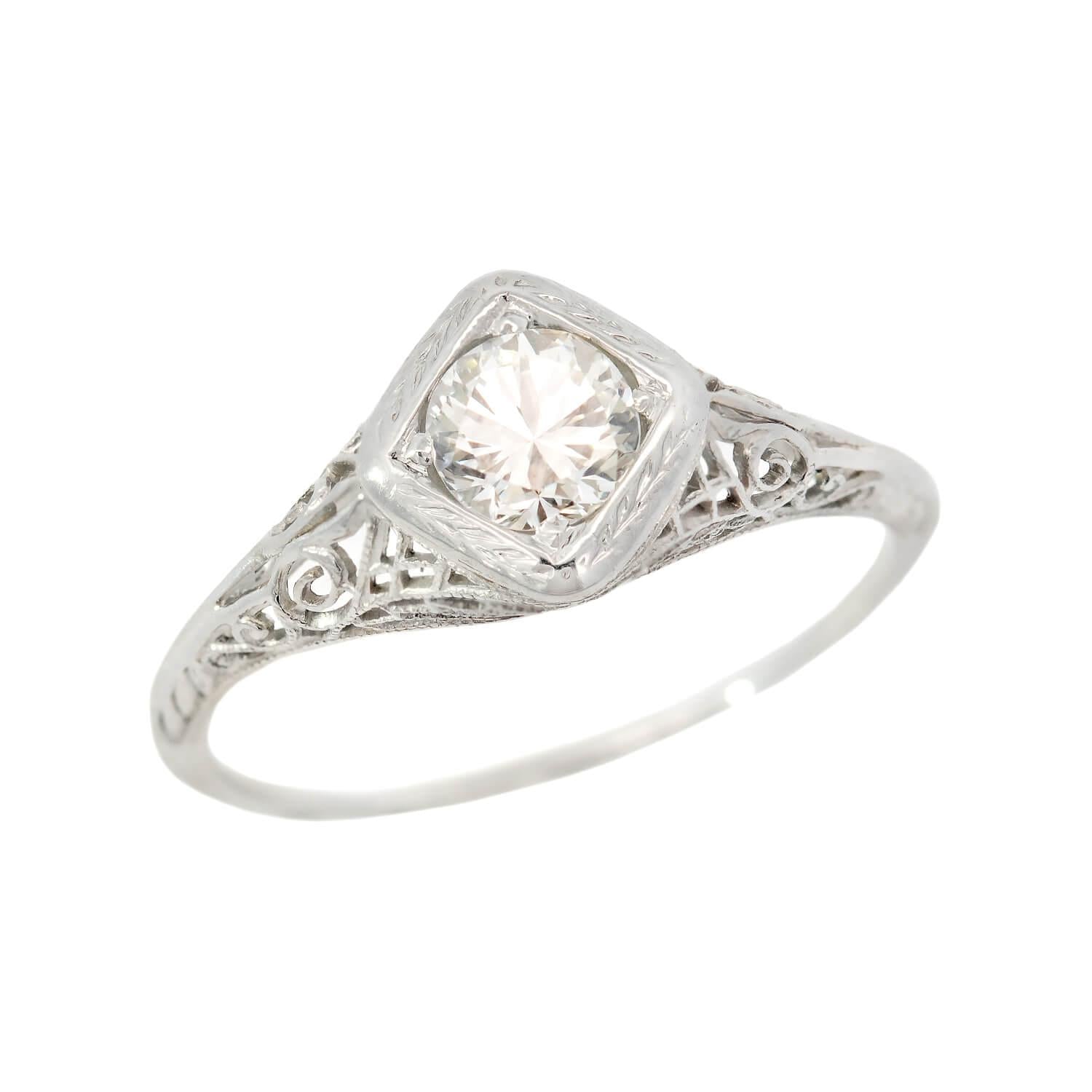 Art Deco 18k Diamond Filigree Engagement Ring