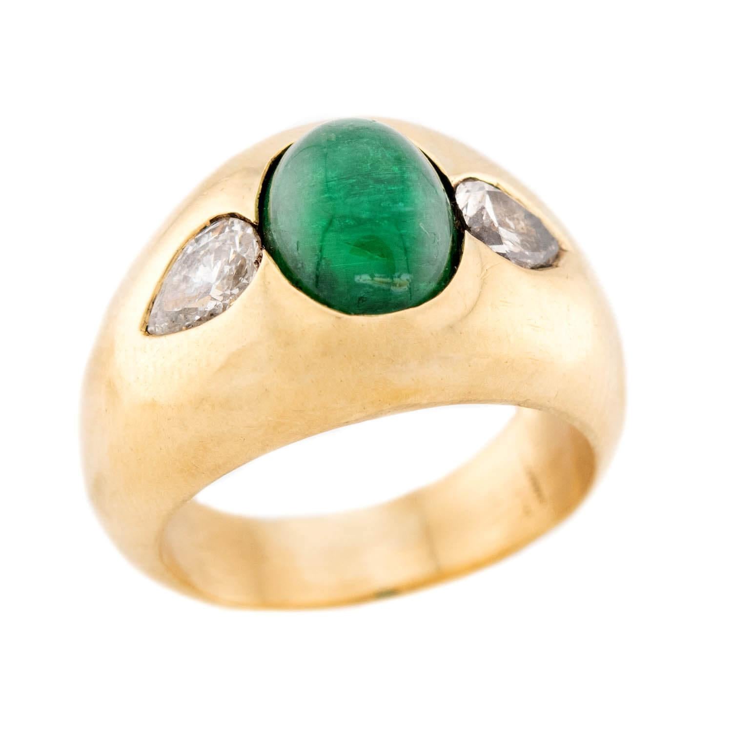 Retro 18k Emerald and Diamond Flush Mount Ring