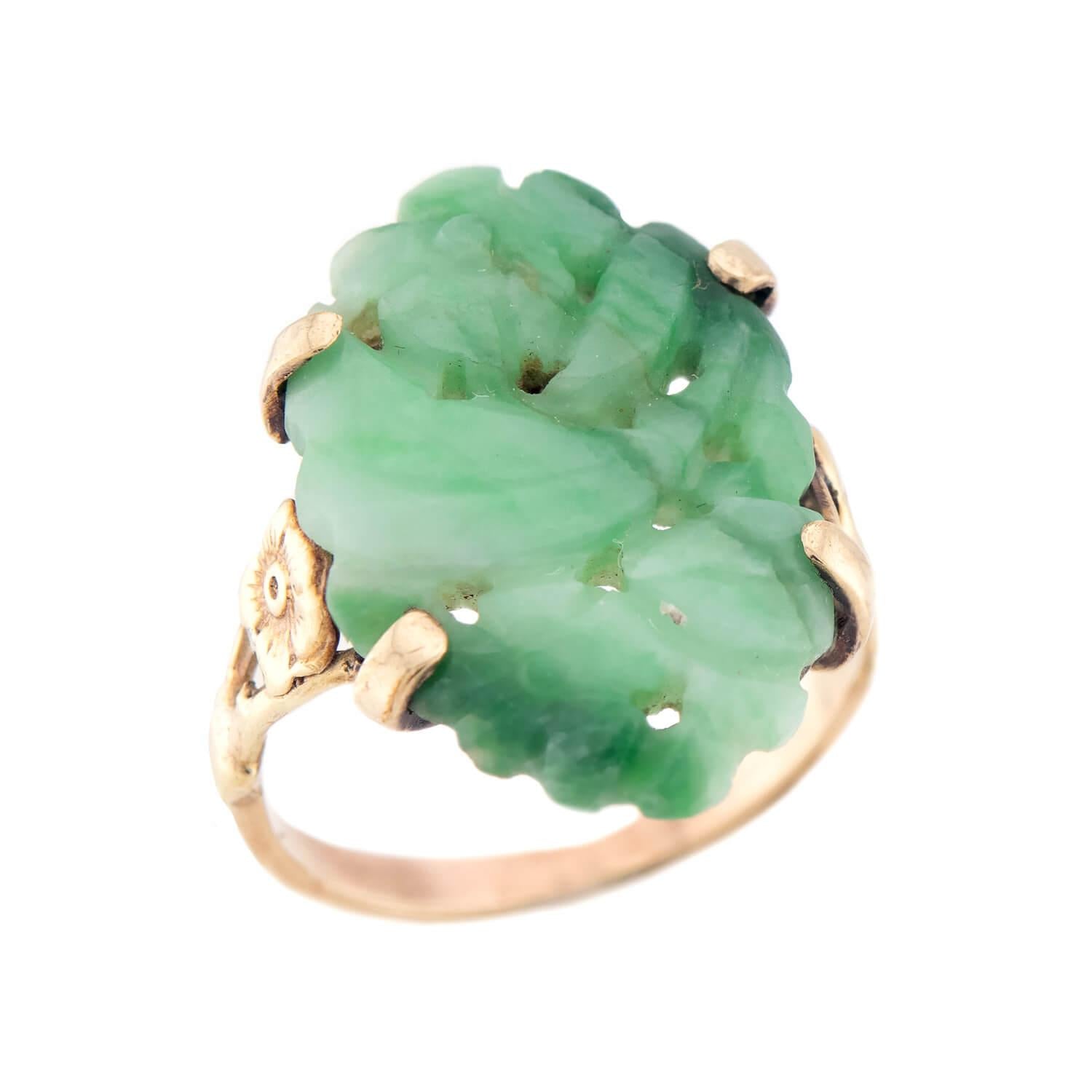 Art Nouveau 14k Carved Jade Ring