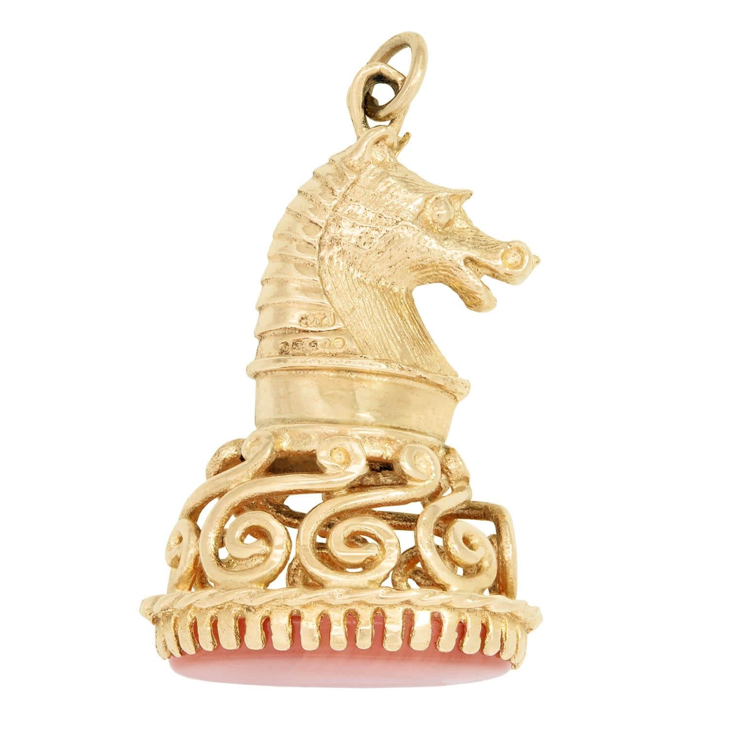 Edwardian 9k Carnelian Knight Chess Piece Fob