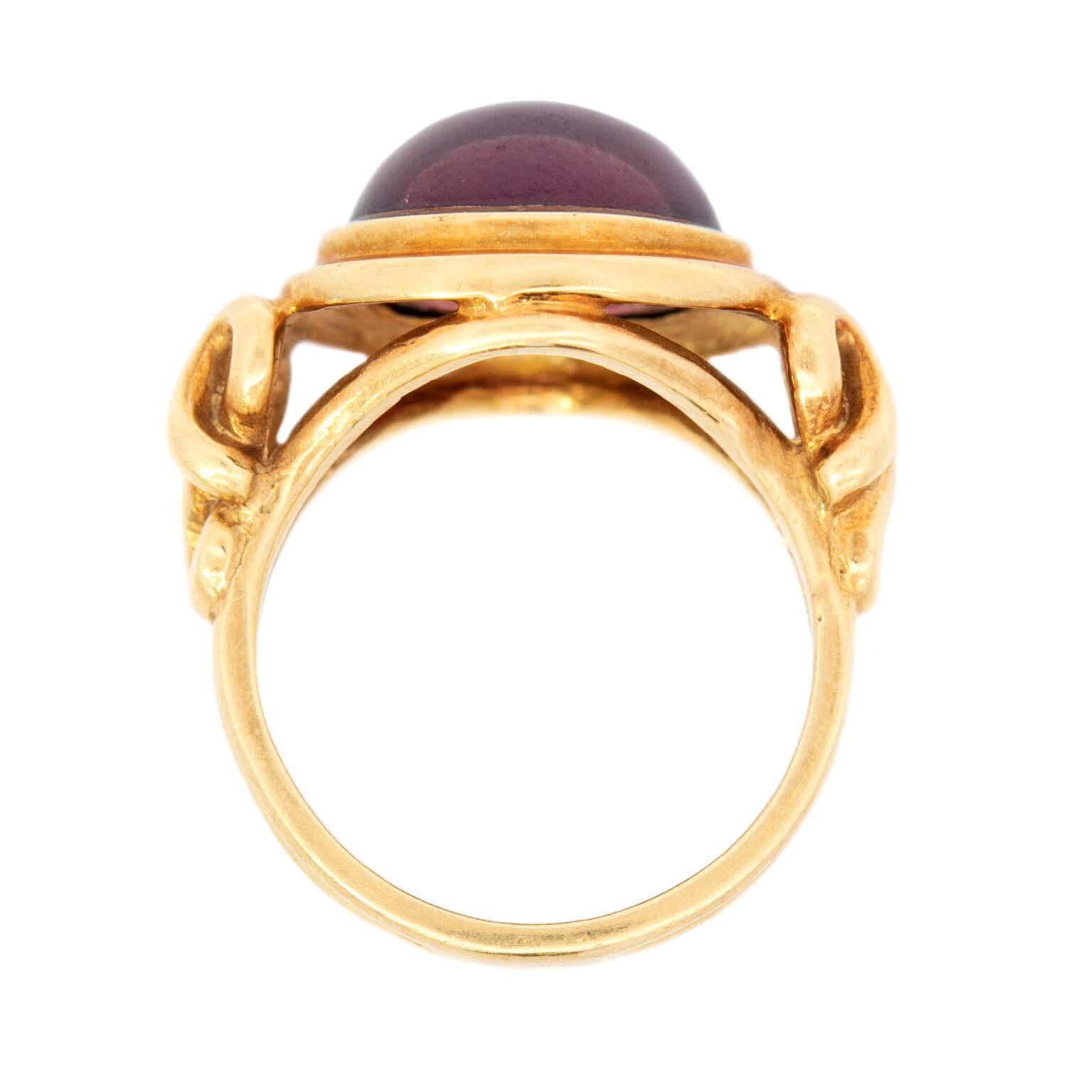 Estate 18k Rhodolite Garnet Cabochon Ring