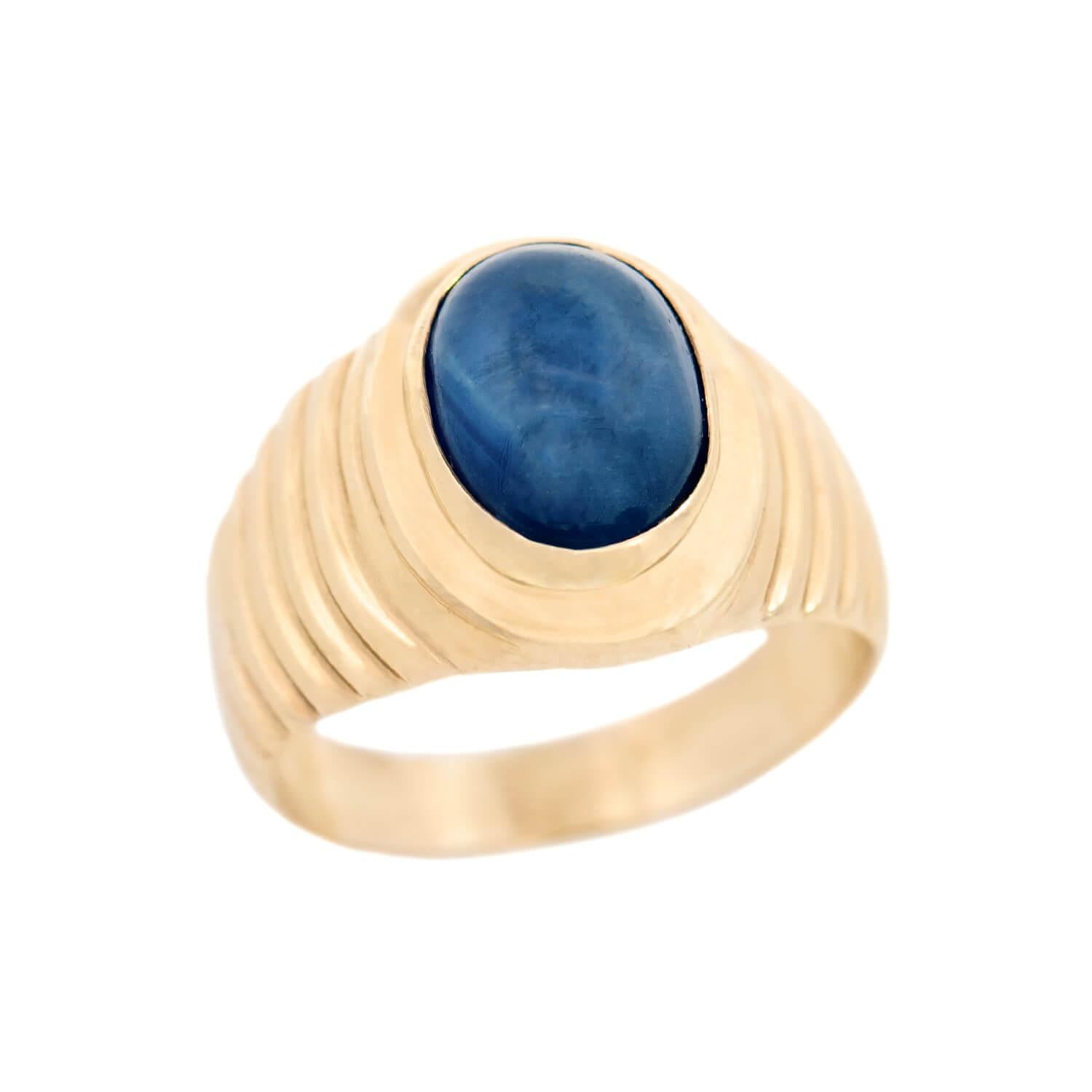 Vintage 14k Sapphire Cabachon Ring