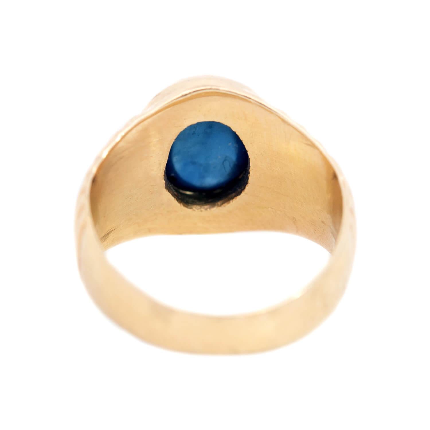 Vintage 14k Sapphire Cabachon Ring