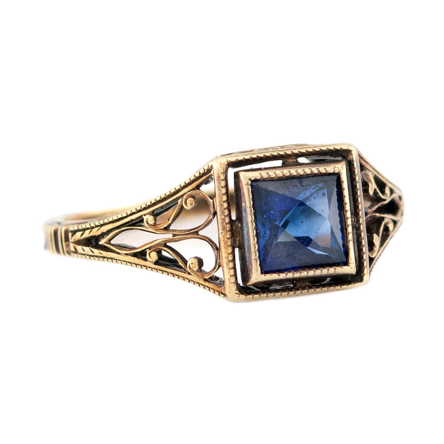 Art Deco 14k Sapphire Ring
