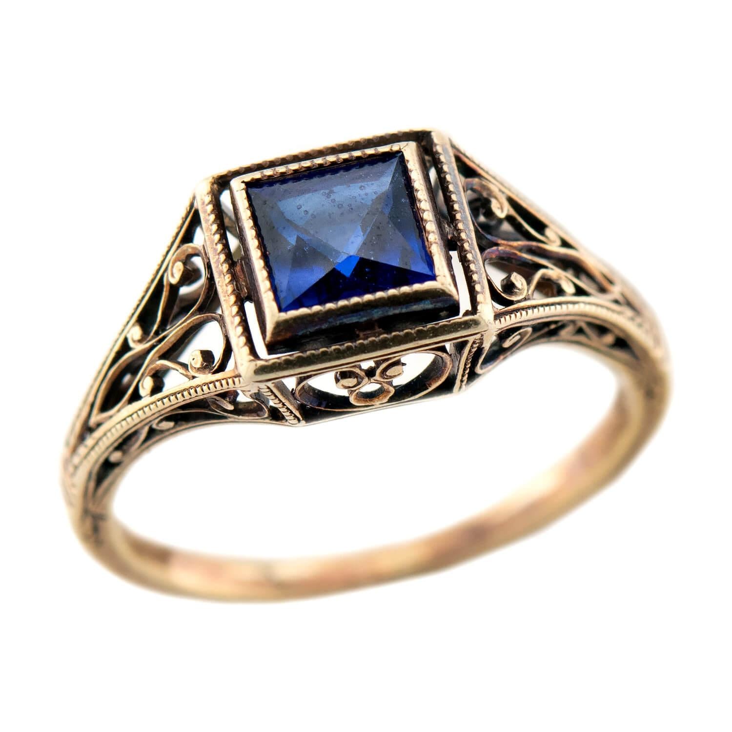 Art Deco 14k Sapphire Ring