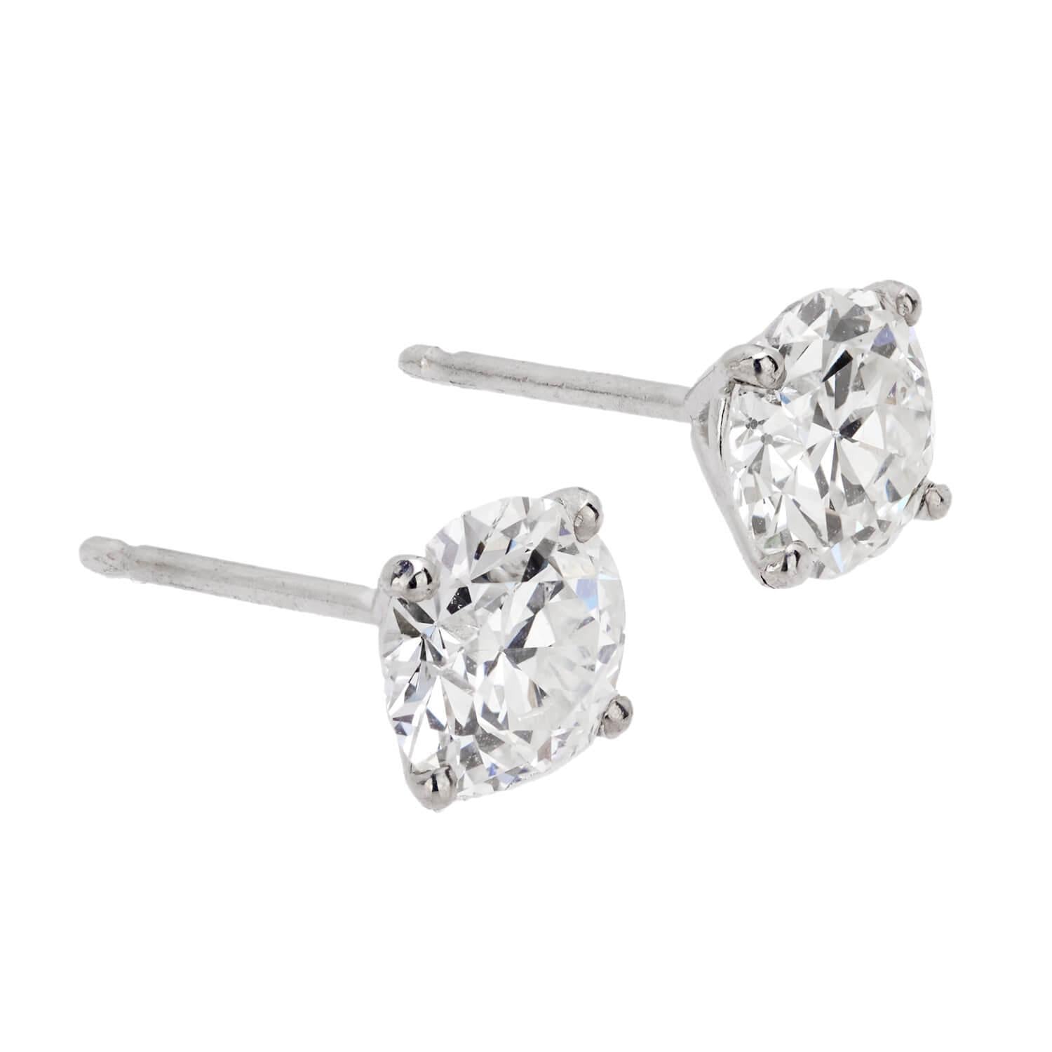 Estate 14k Diamond Stud Earrings